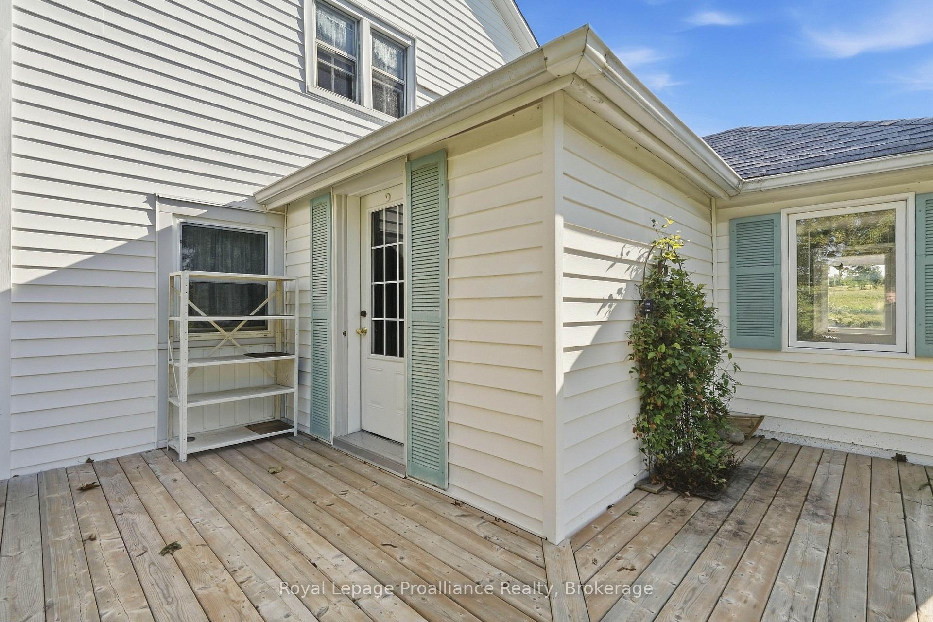 Photo 7 of 661 County Road 10, Prince Edward County, Picton — HOMEH