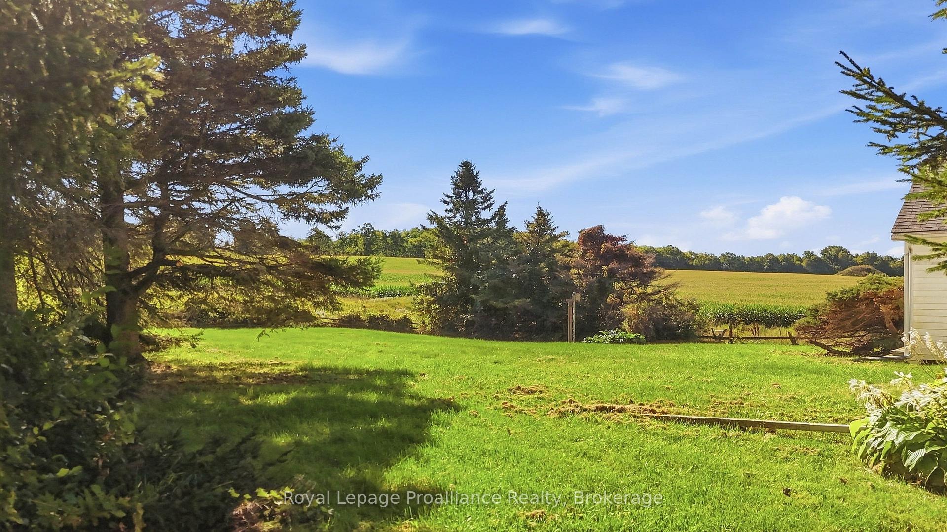 Photo 32 of 661 County Road 10, Prince Edward County, Picton — HOMEH