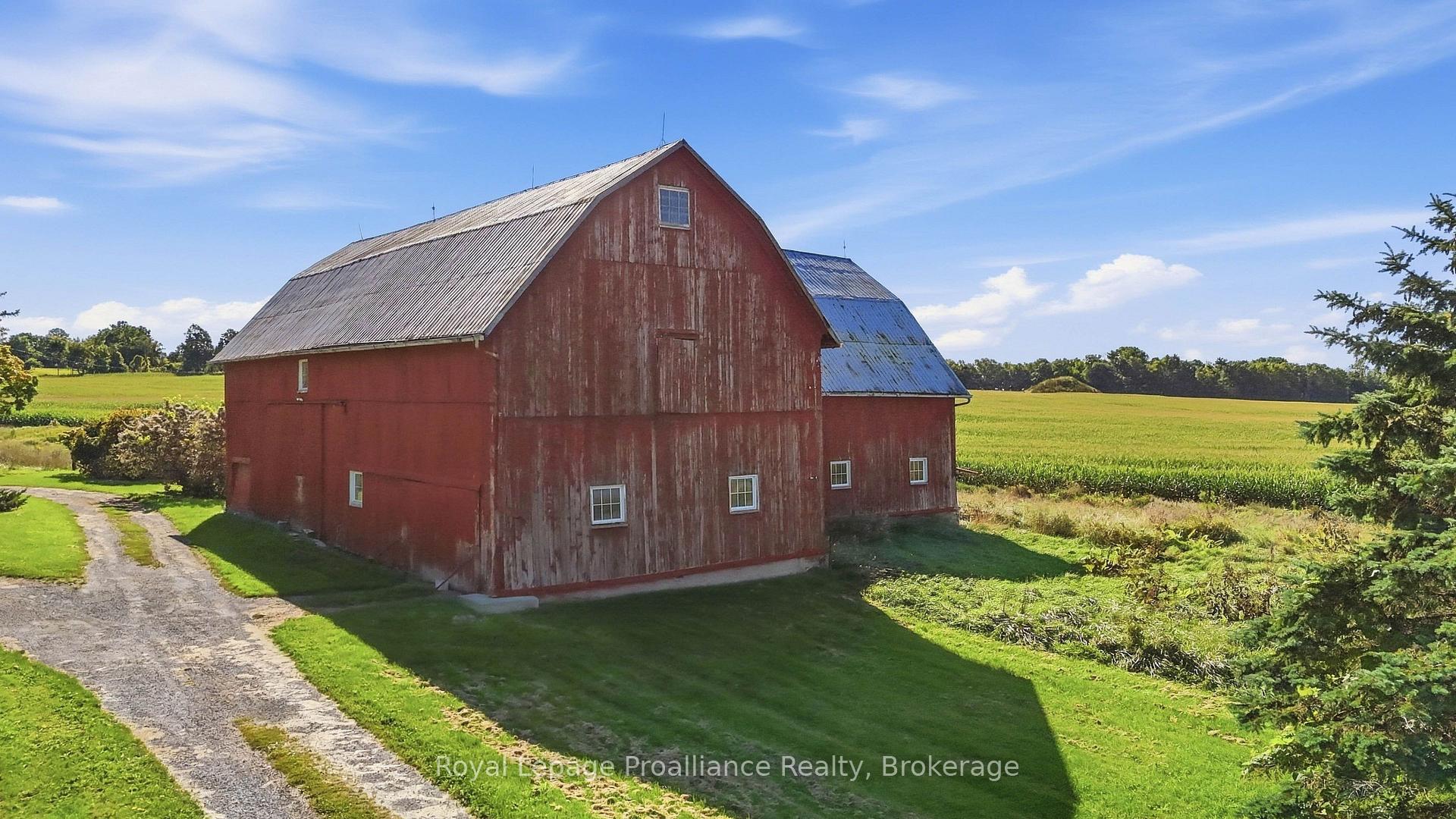 Photo 46 of 661 County Road 10, Prince Edward County, Picton — HOMEH