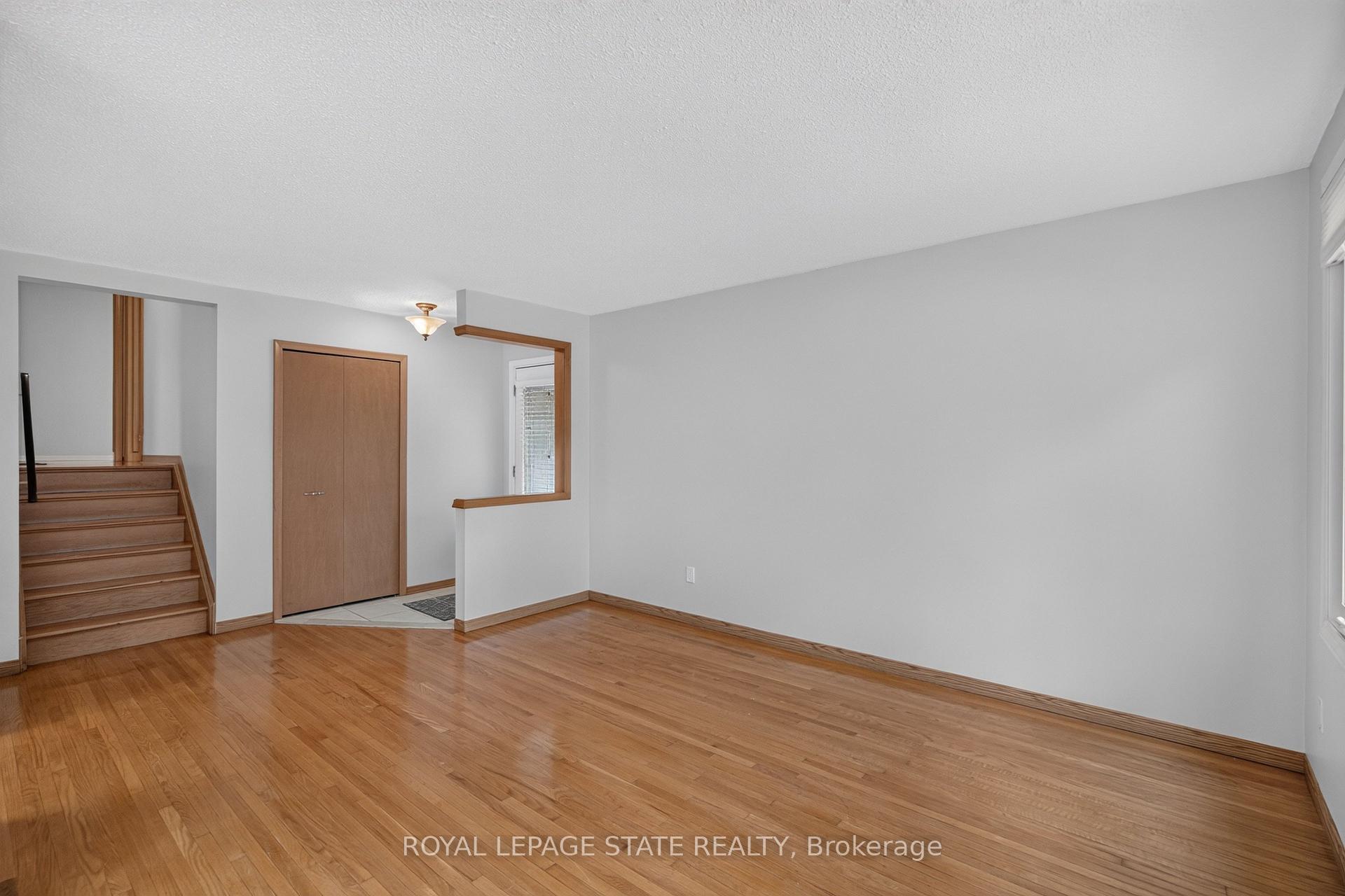 Photo 7 of 41 Darlington Drive, Hamilton, Gilbert — HOMEH