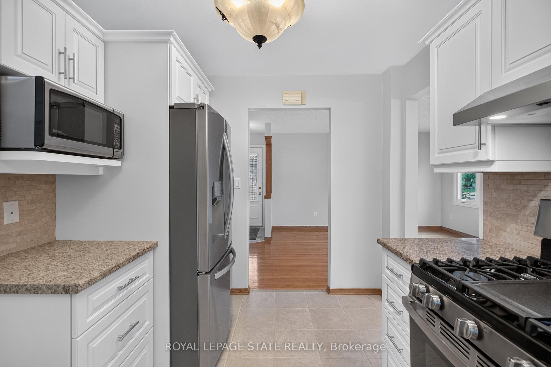 Photo 16 of 41 Darlington Drive, Hamilton, Gilbert — HOMEH