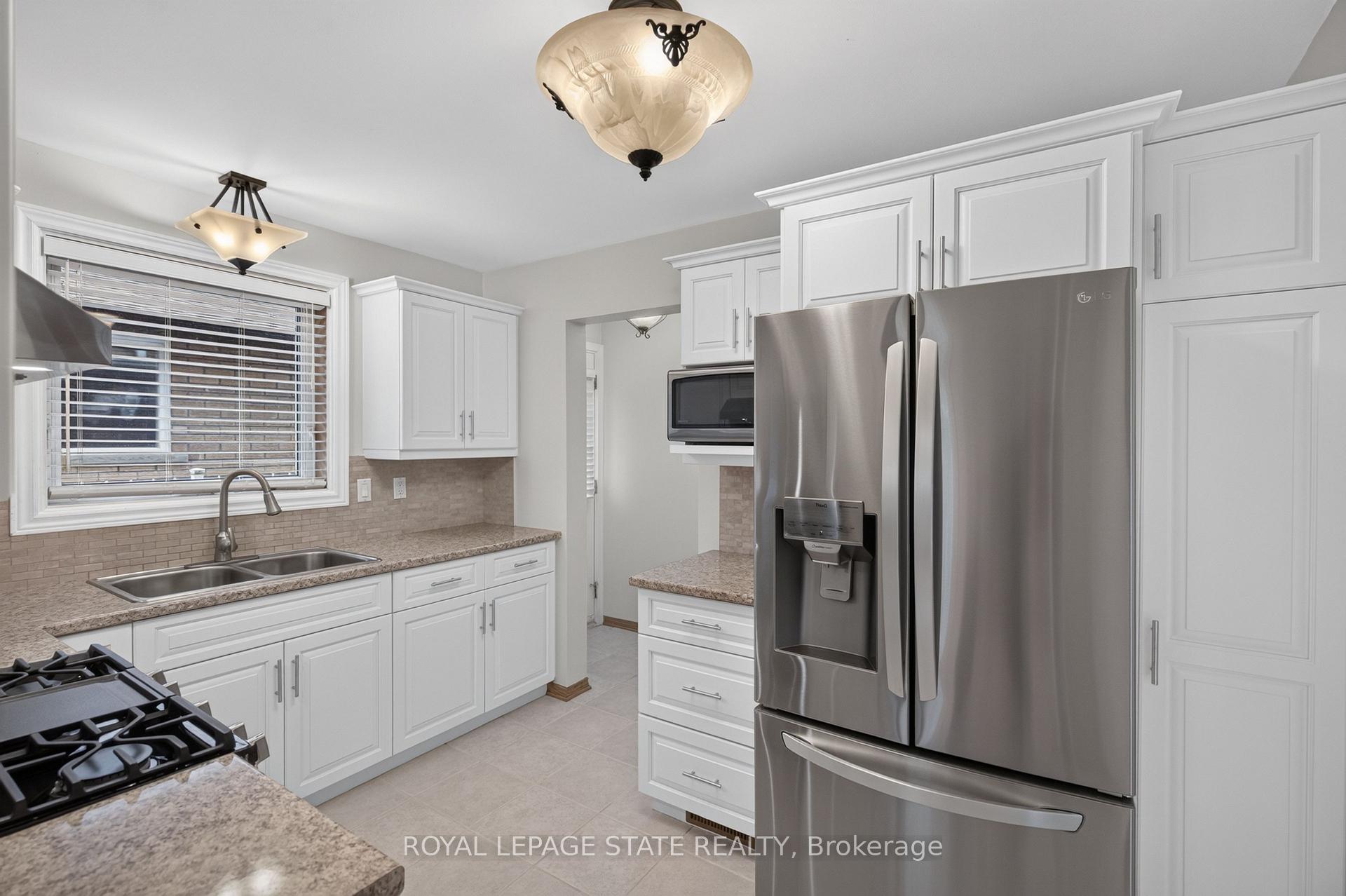 Photo 18 of 41 Darlington Drive, Hamilton, Gilbert — HOMEH