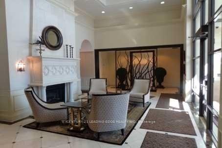 Photo 6 of Unit 807, 330 Red Maple Road, Richmond Hill, Langstaff — HOMEH