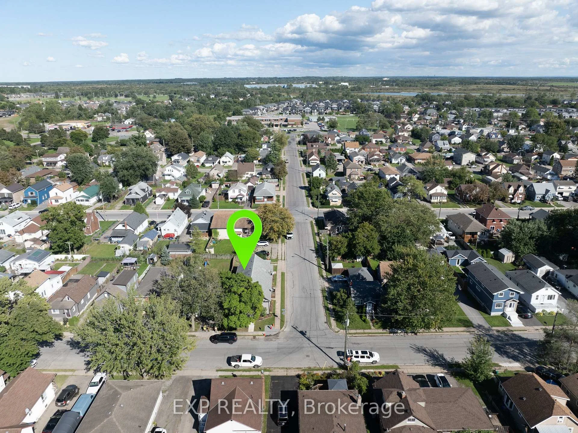 Photo 2 of 97 Deere Street, Welland, Lincoln/Crowland — HOMEH