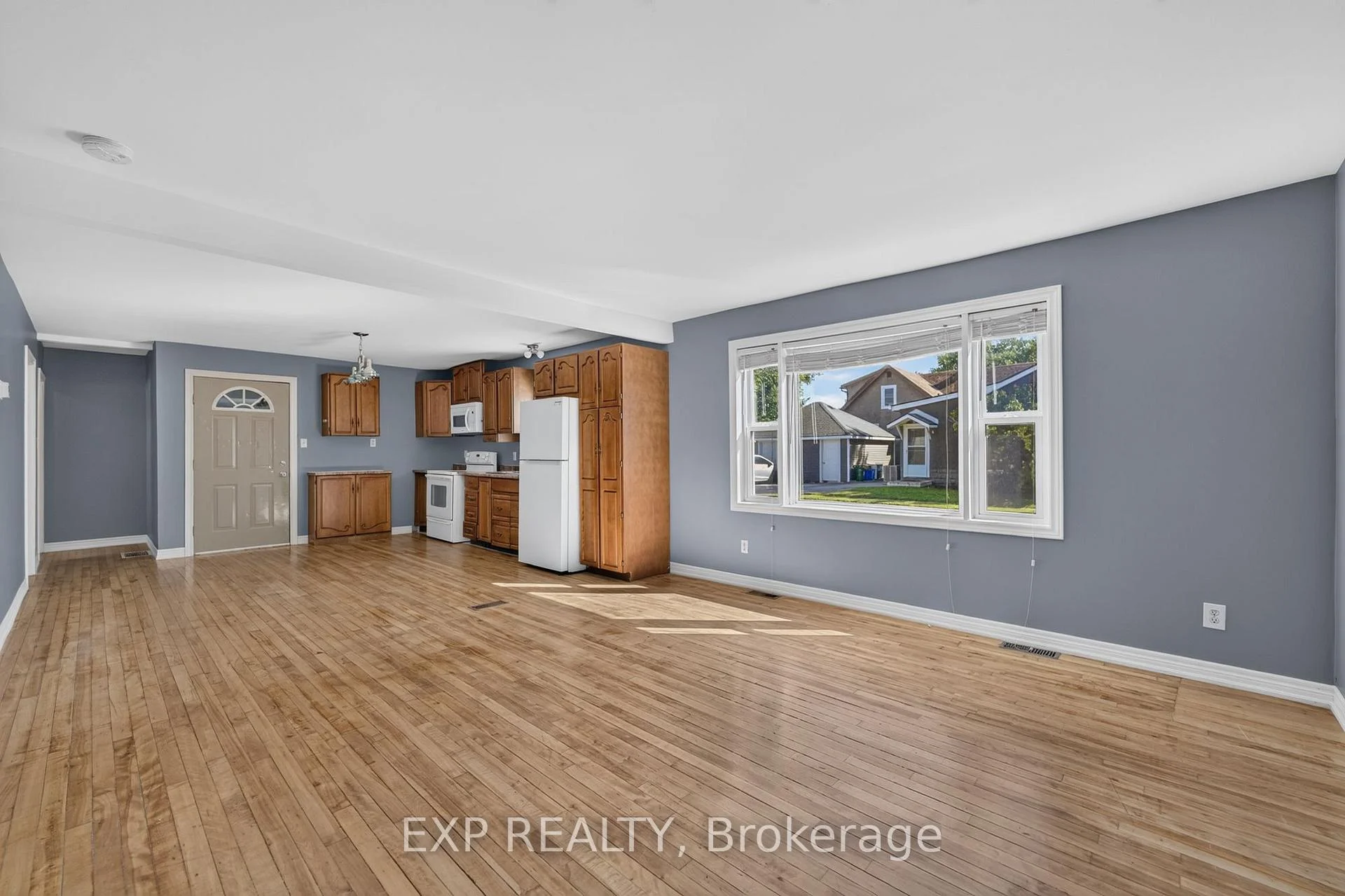 Photo 31 of 97 Deere Street, Welland, Lincoln/Crowland — HOMEH