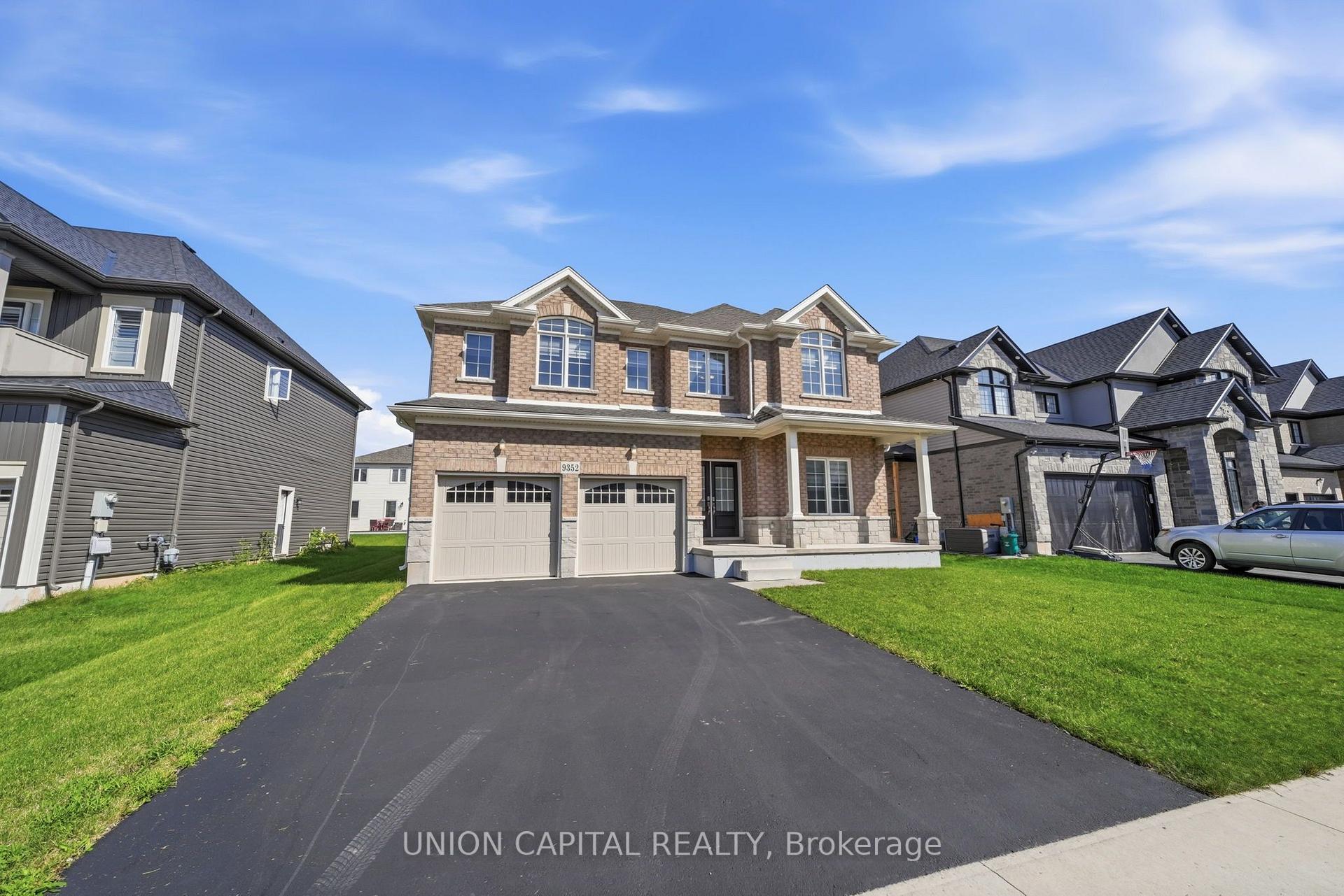 Photo 2 of 9352 Emerald Avenue, Niagara Falls, Lyons Creek — HOMEH