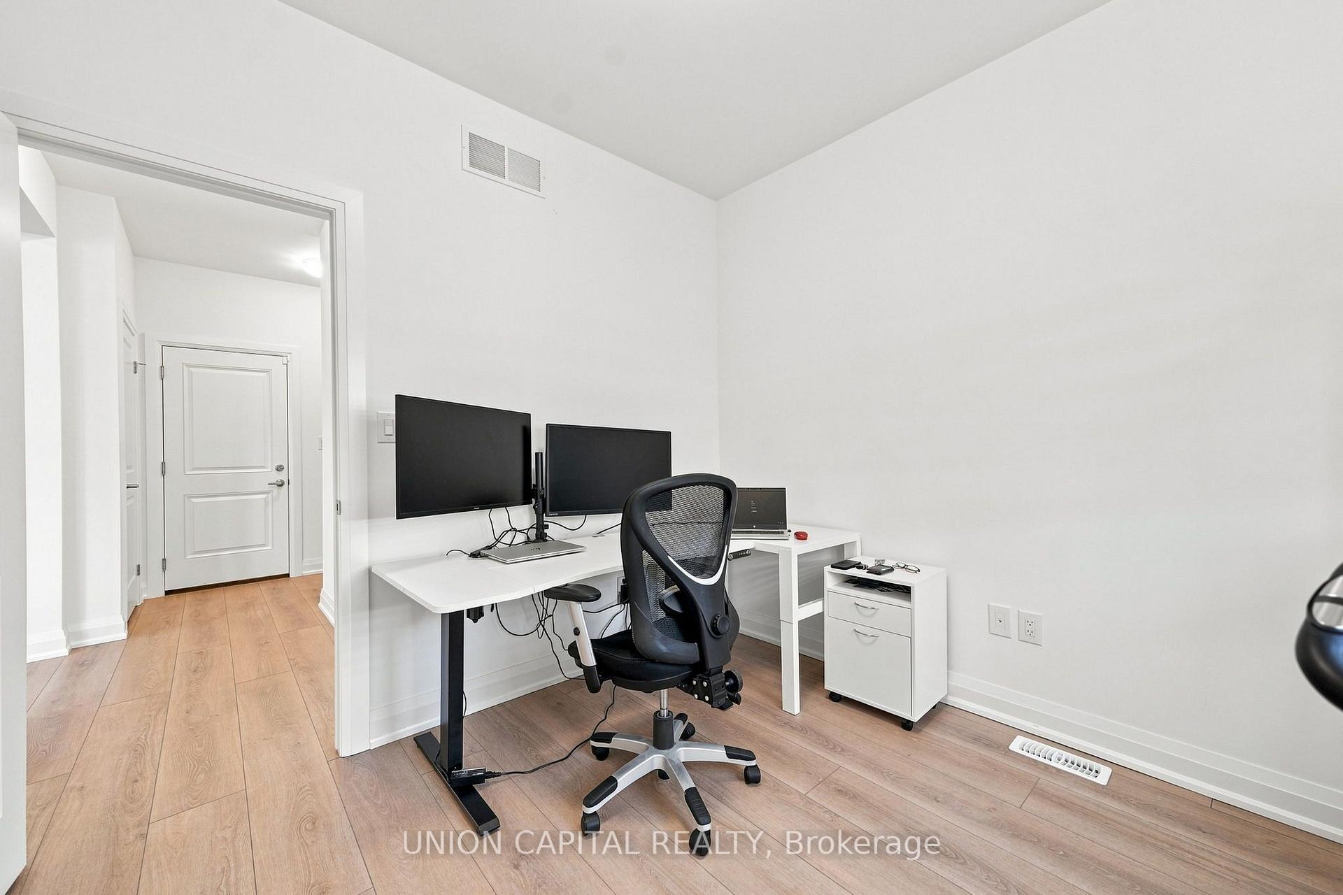 Photo 25 of 9352 Emerald Avenue, Niagara Falls, Lyons Creek — HOMEH