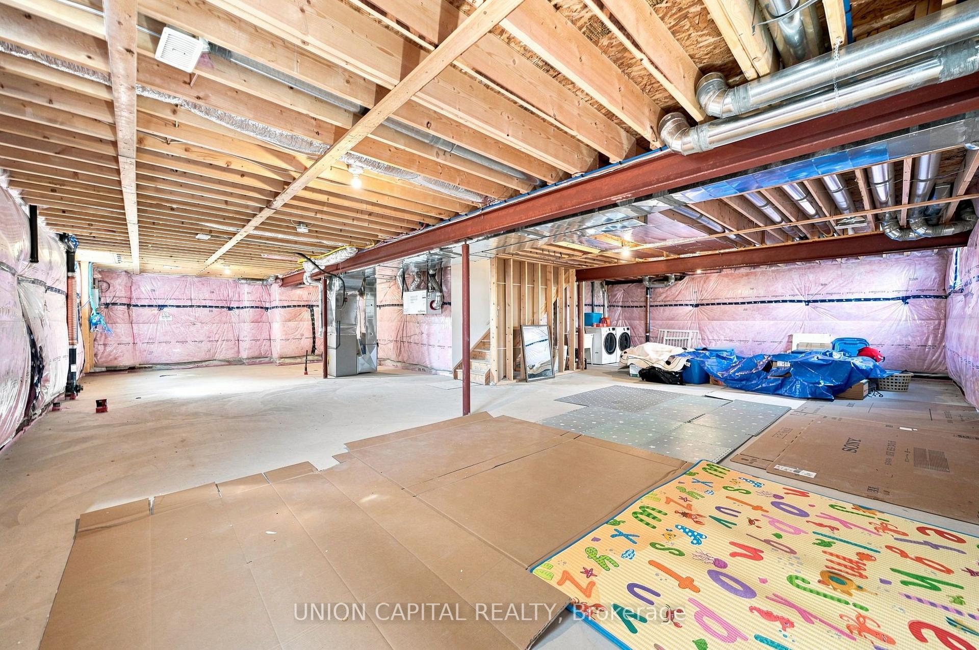 Photo 44 of 9352 Emerald Avenue, Niagara Falls, Lyons Creek — HOMEH