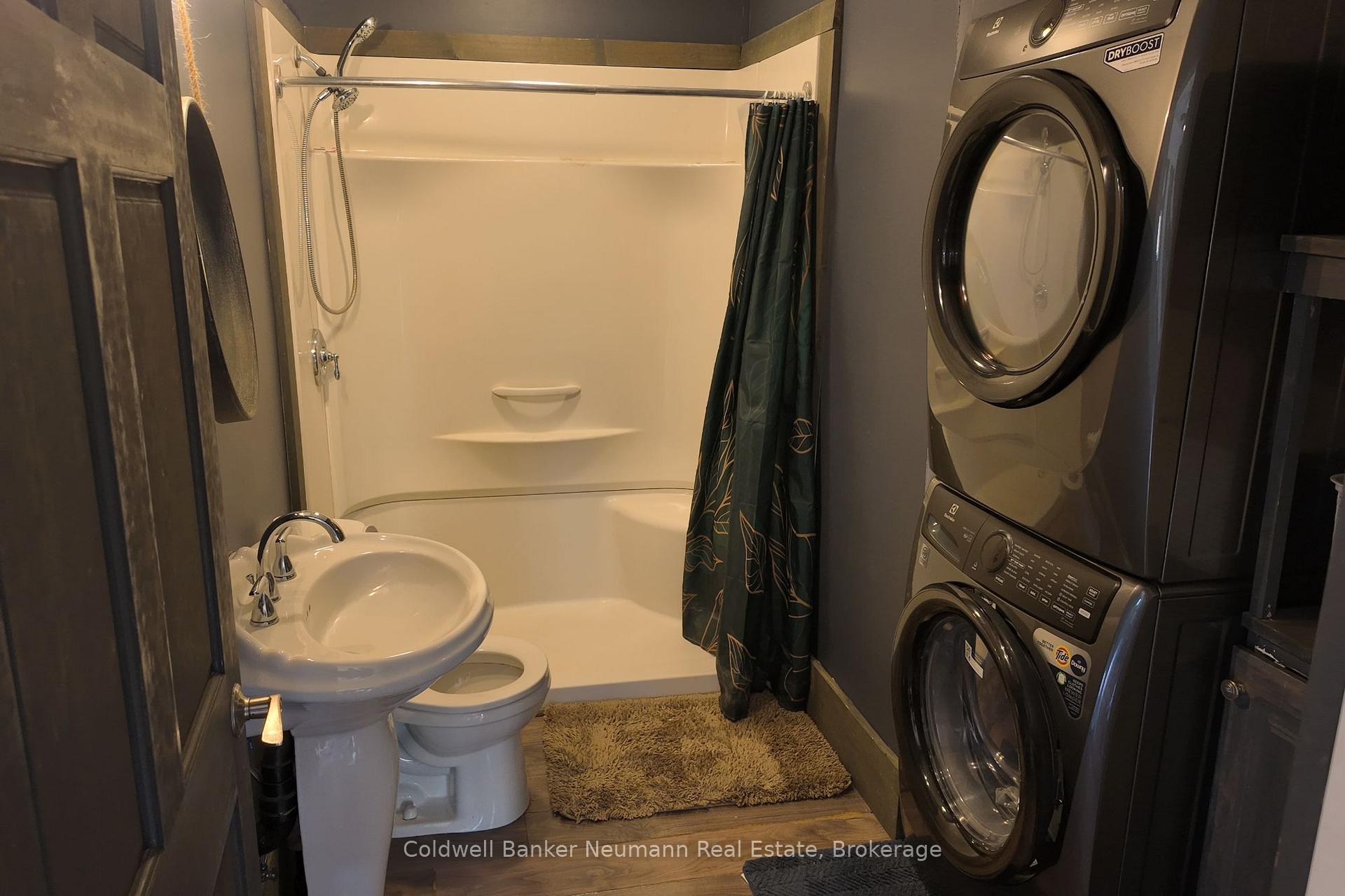 Photo 15 of 2056 Mill Street E, Howick — HOMEH