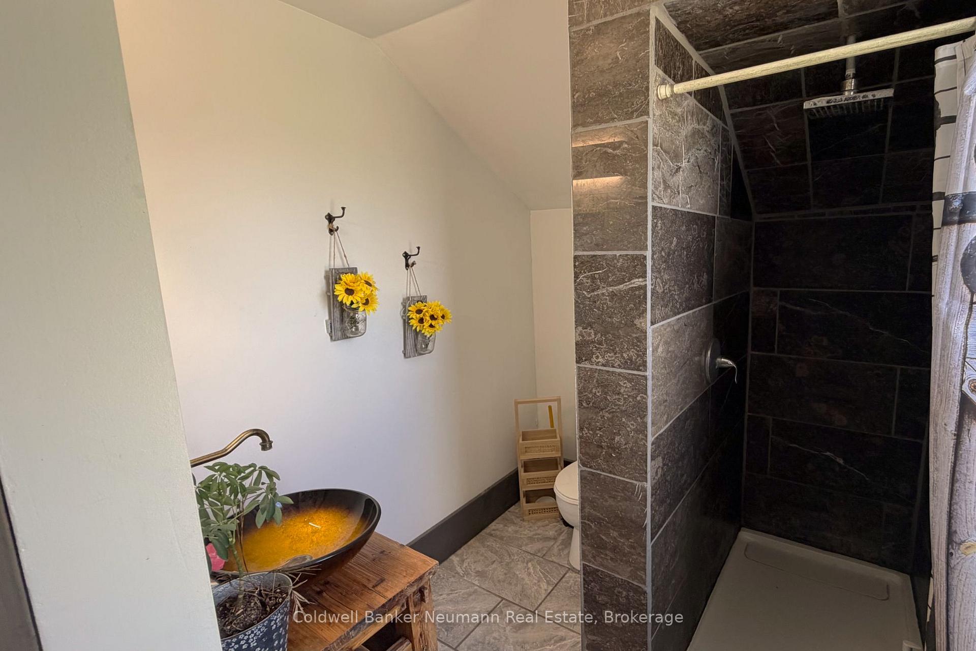 Photo 22 of 2056 Mill Street E, Howick — HOMEH