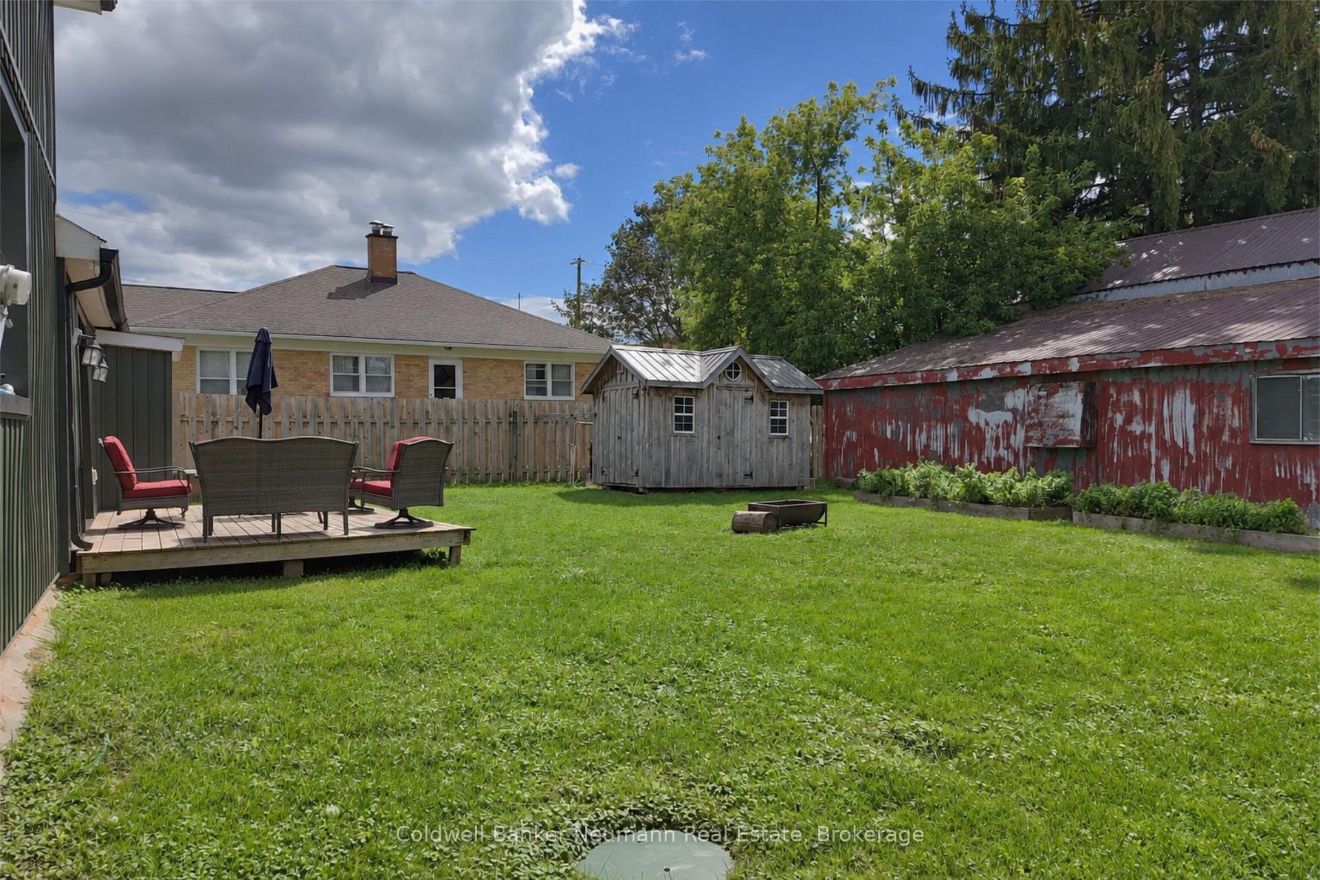 Photo 30 of 2056 Mill Street E, Howick — HOMEH
