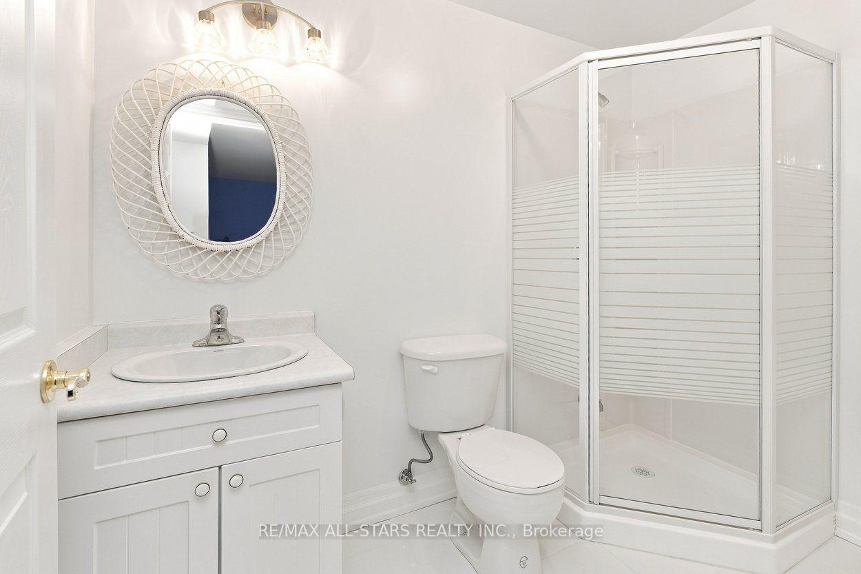 Photo 59 of 111 Lakeside Vista Way, Markham, Greensborough — HOMEH
