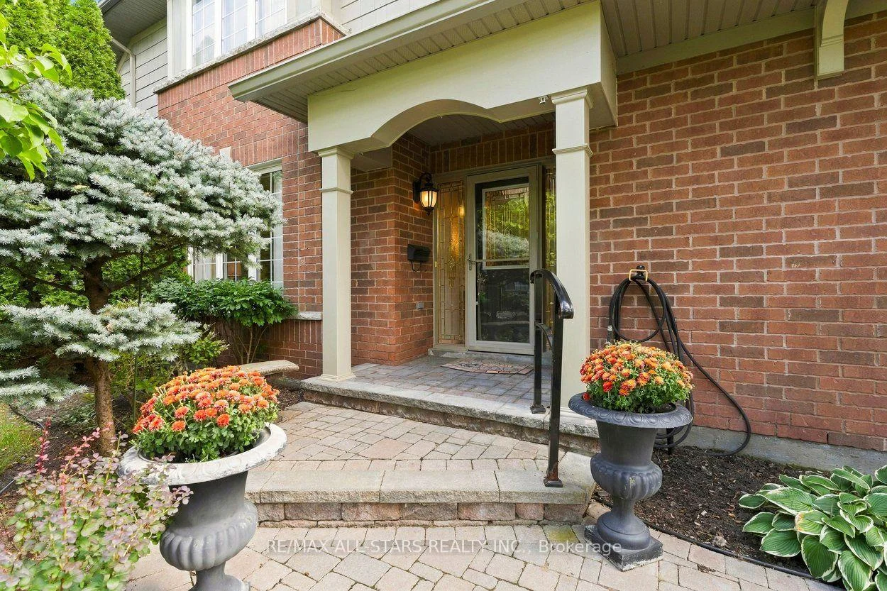 Photo 9 of 111 Lakeside Vista Way, Markham, Greensborough — HOMEH