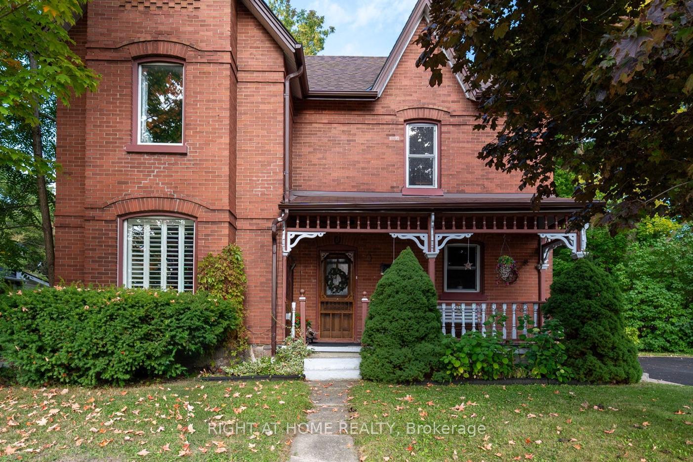 Photo 2 of 220 Barrie Street, Essa, Thornton — HOMEH