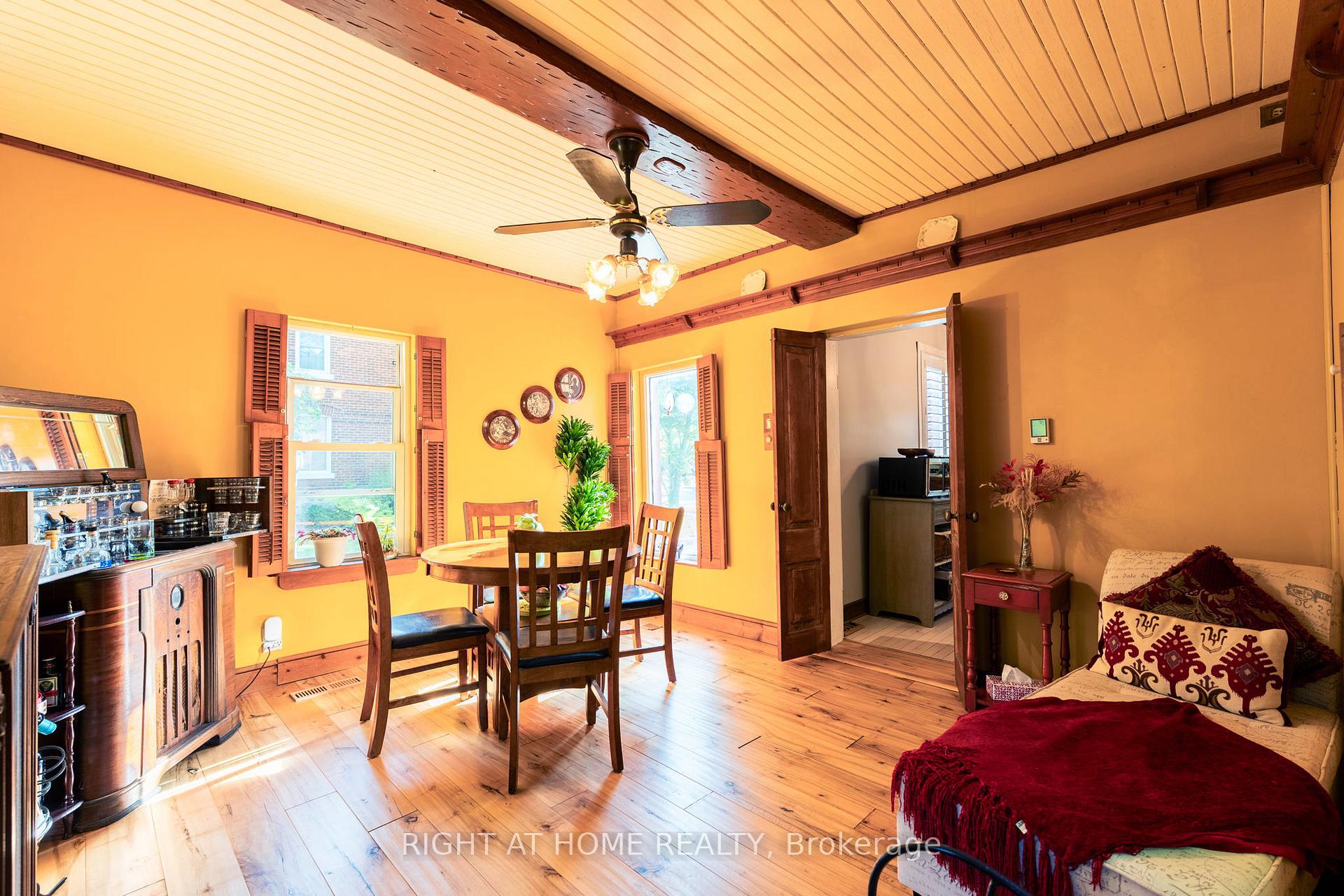 Photo 11 of 220 Barrie Street, Essa, Thornton — HOMEH