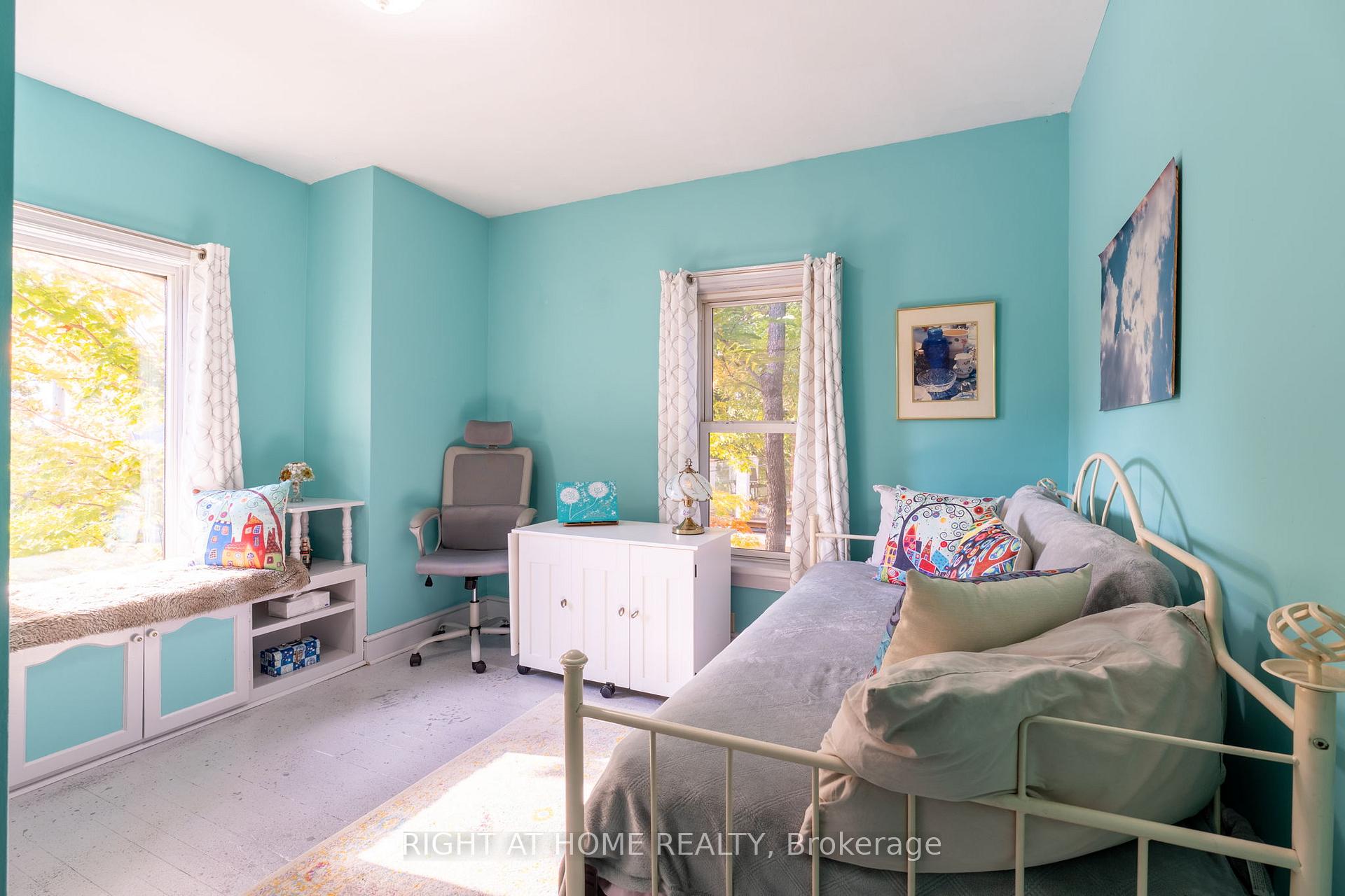 Photo 19 of 220 Barrie Street, Essa, Thornton — HOMEH