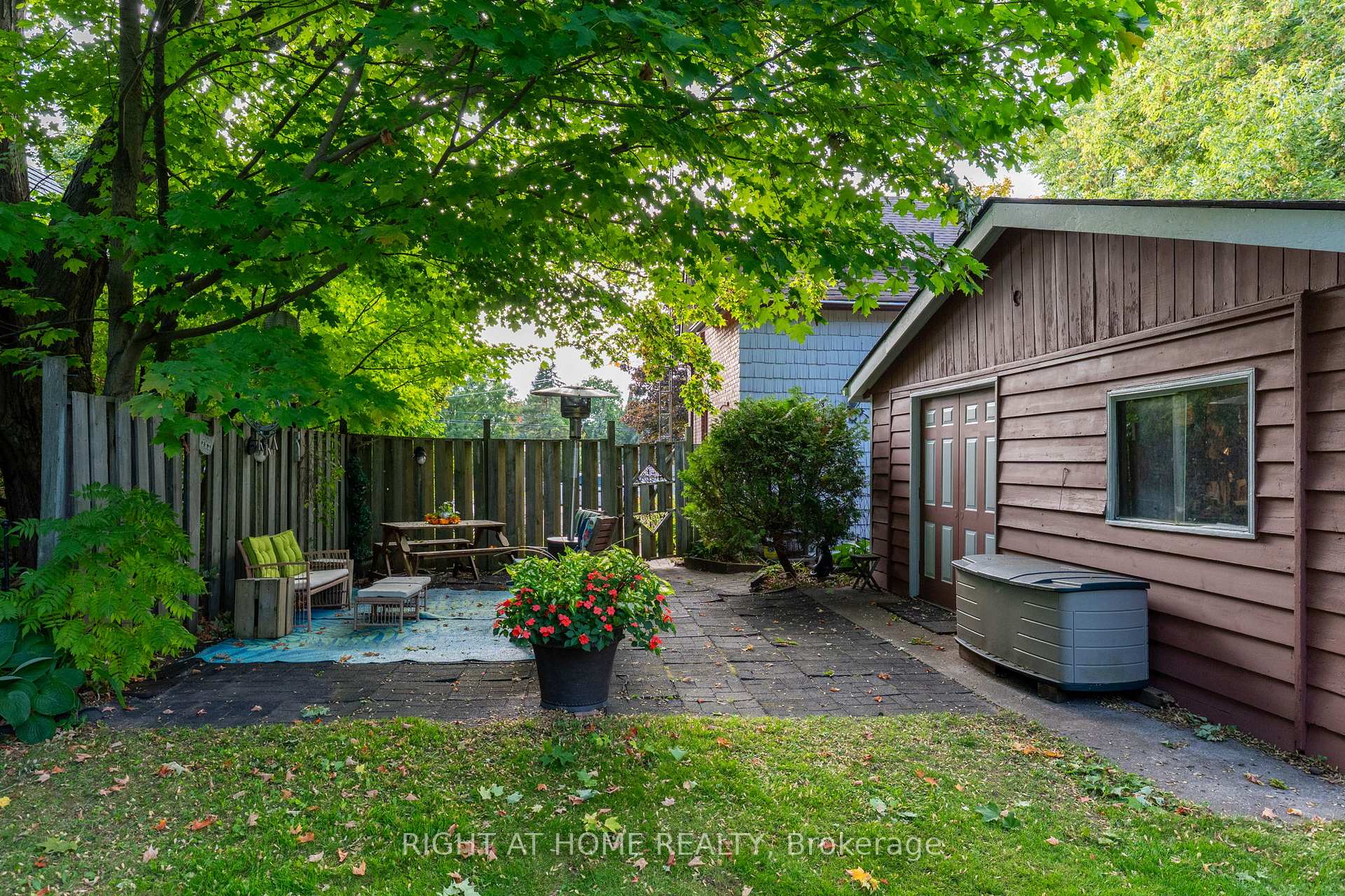 Photo 21 of 220 Barrie Street, Essa, Thornton — HOMEH