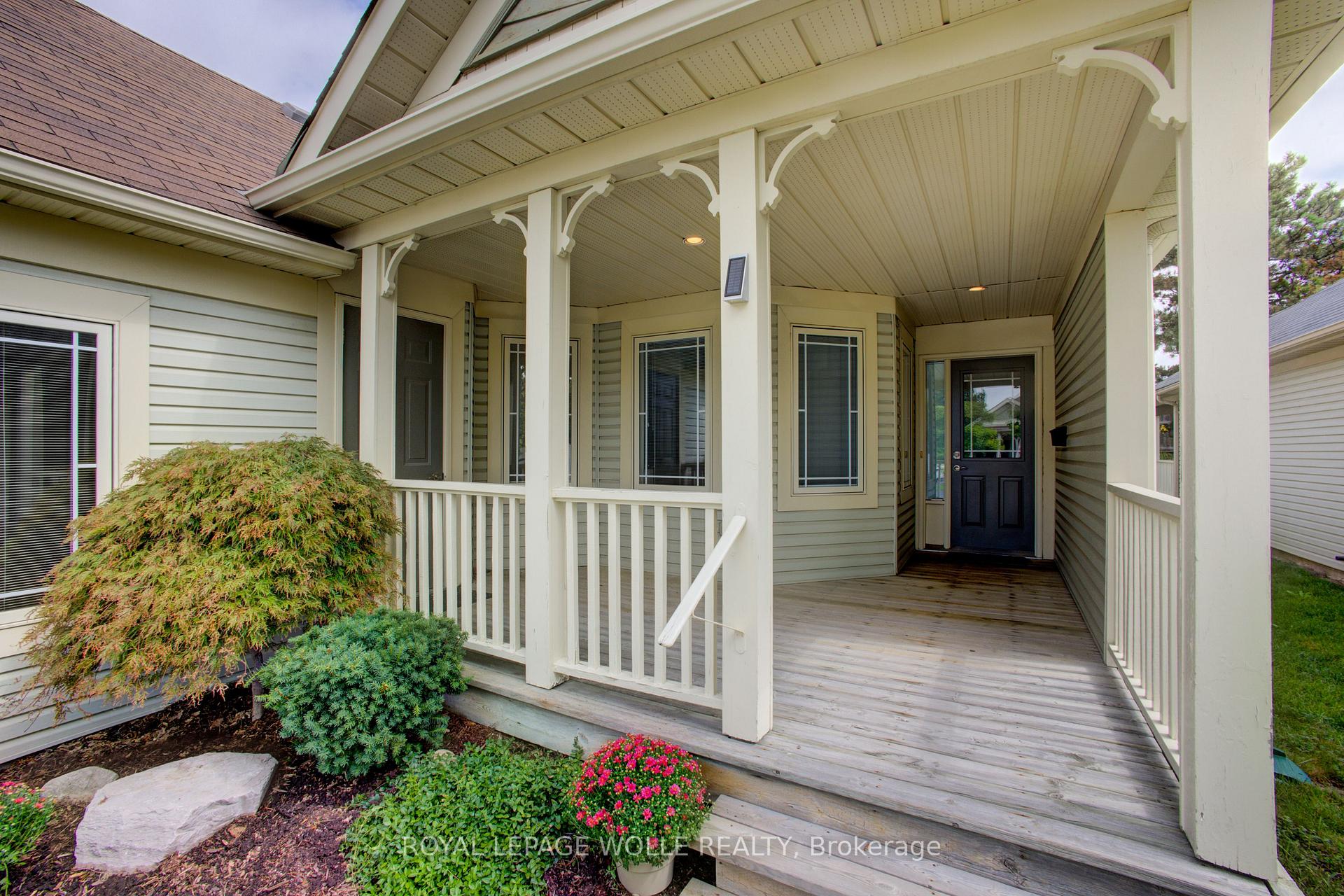 Photo 2 of Unit 6, 50 Midland Drive, Kitchener, Stanley Park — HOMEH