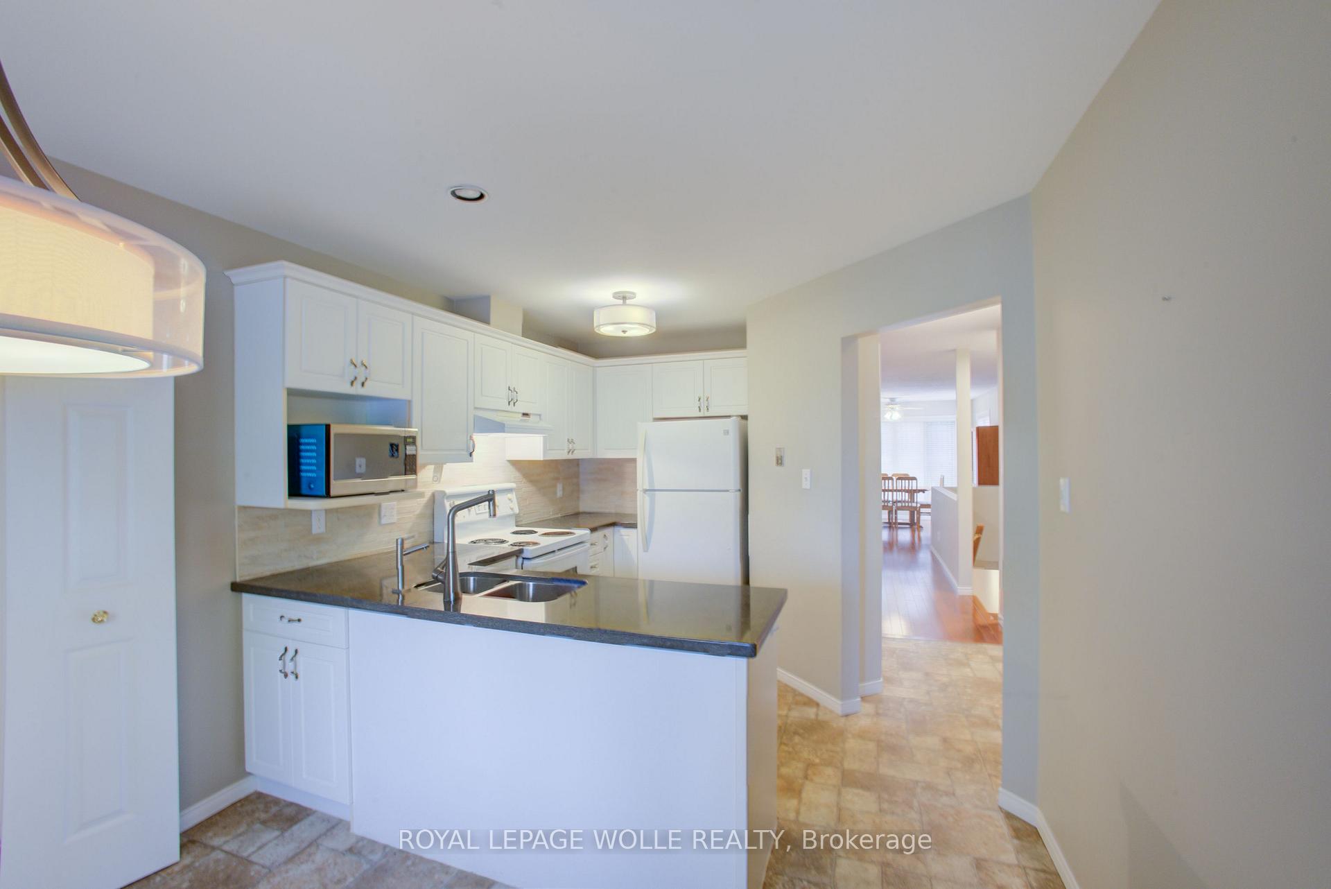 Photo 8 of Unit 6, 50 Midland Drive, Kitchener, Stanley Park — HOMEH