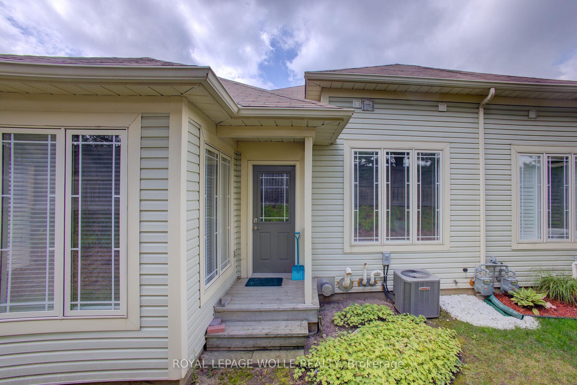 Photo 32 of Unit 6, 50 Midland Drive, Kitchener, Stanley Park — HOMEH