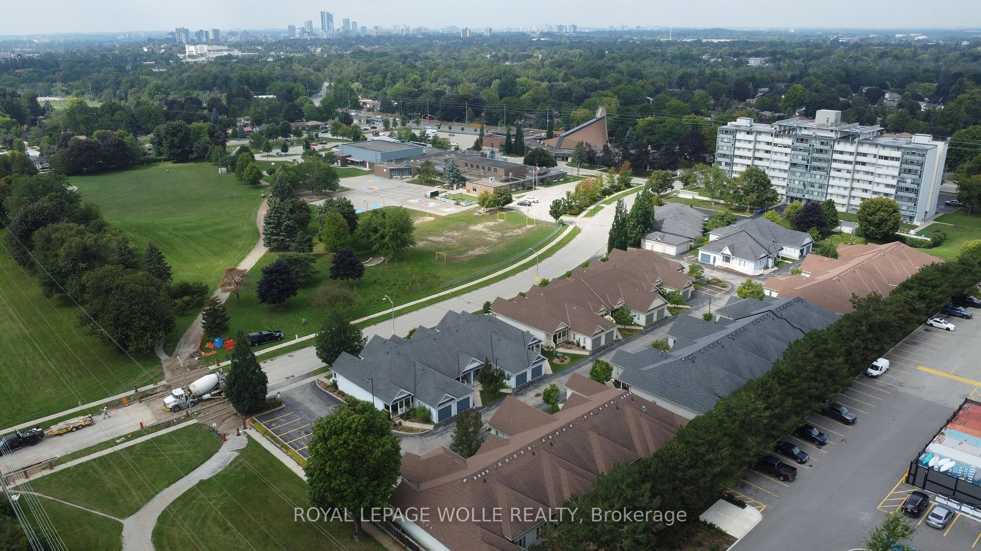 Photo 38 of Unit 6, 50 Midland Drive, Kitchener, Stanley Park — HOMEH