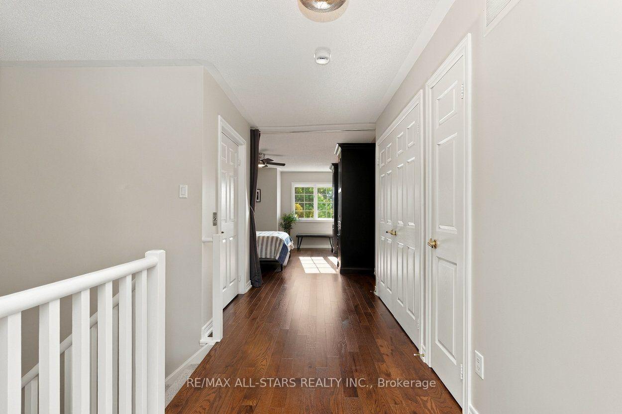 Photo 80 of 39 Louisbourg Way, Markham, Greensborough — HOMEH
