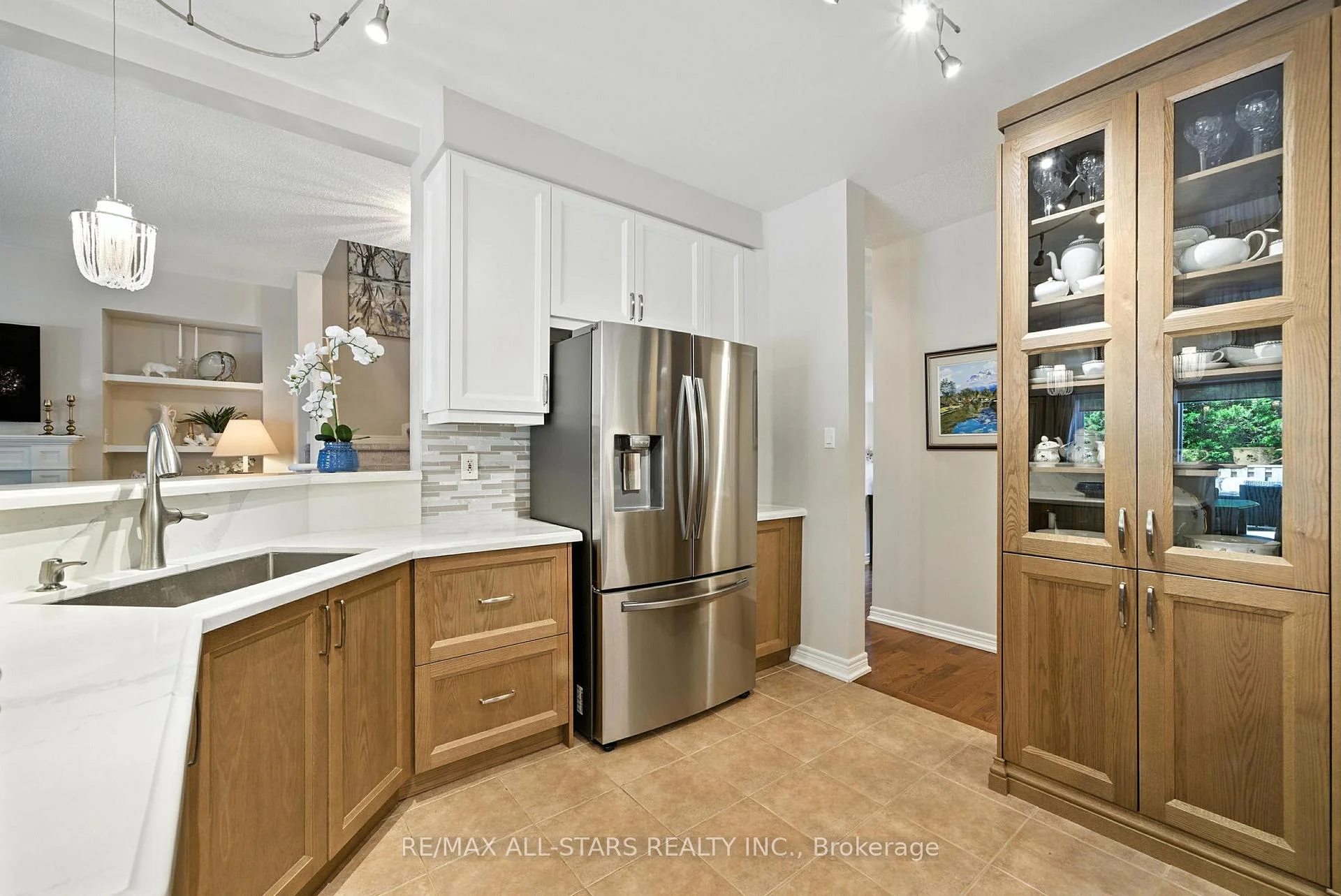 Photo 28 of 39 Louisbourg Way, Markham, Greensborough — HOMEH