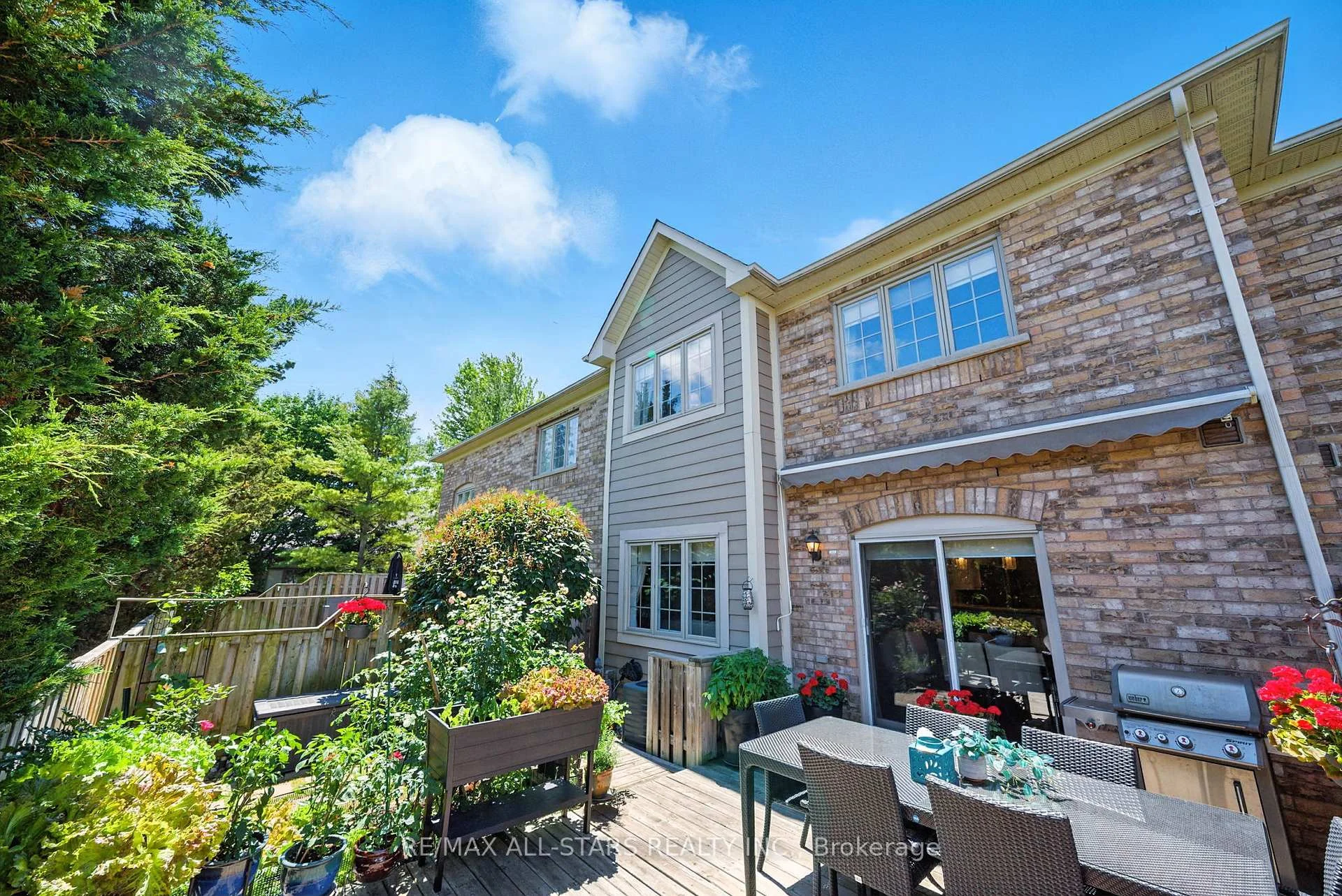Photo 90 of 39 Louisbourg Way, Markham, Greensborough — HOMEH