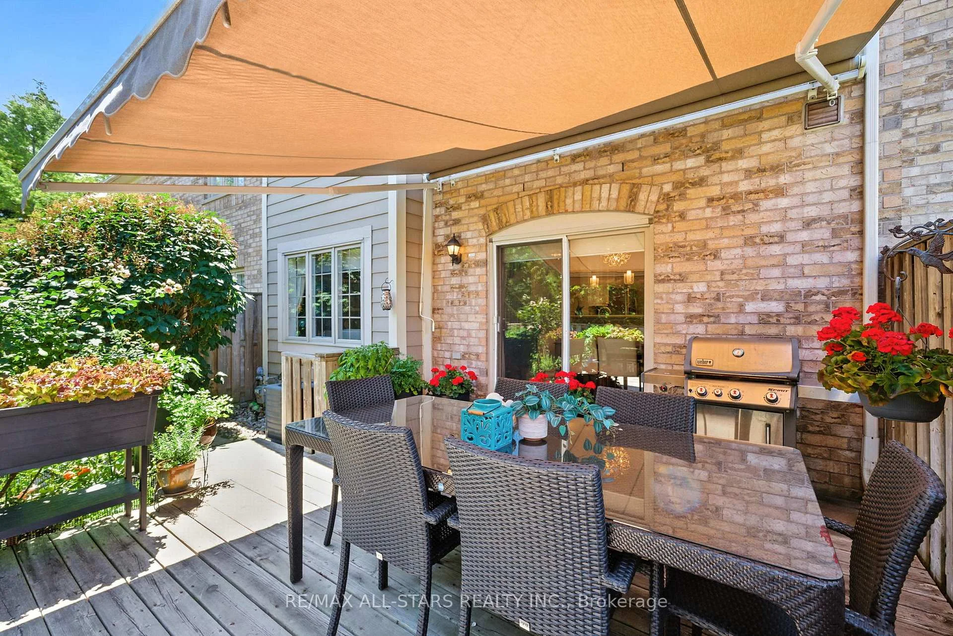 Photo 101 of 39 Louisbourg Way, Markham, Greensborough — HOMEH