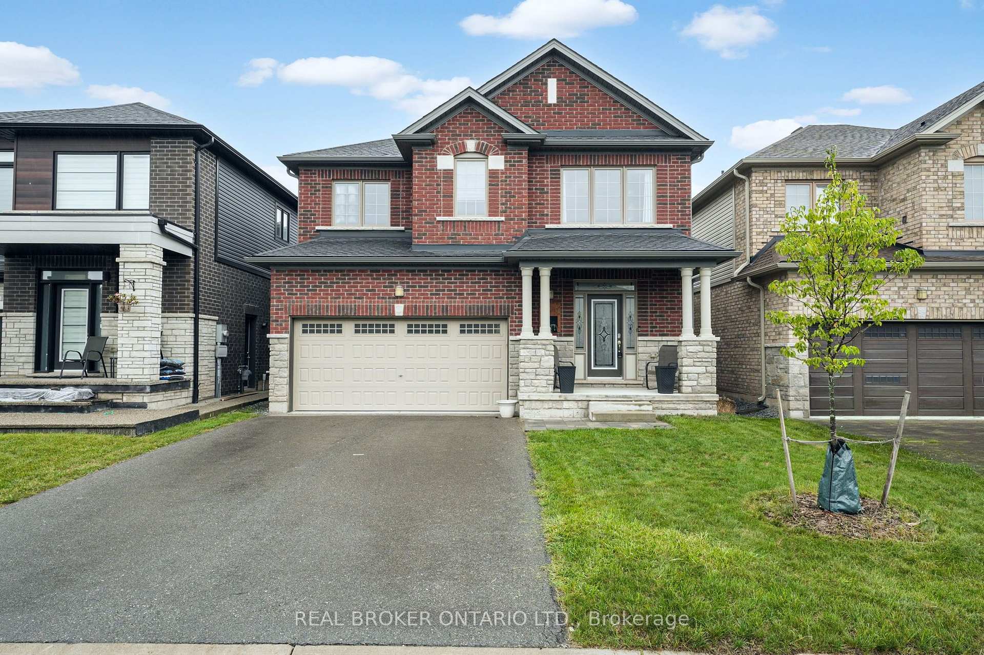 Photo 2 of 205 Shoreview Drive, Welland, Hwy 406/Welland — HOMEH