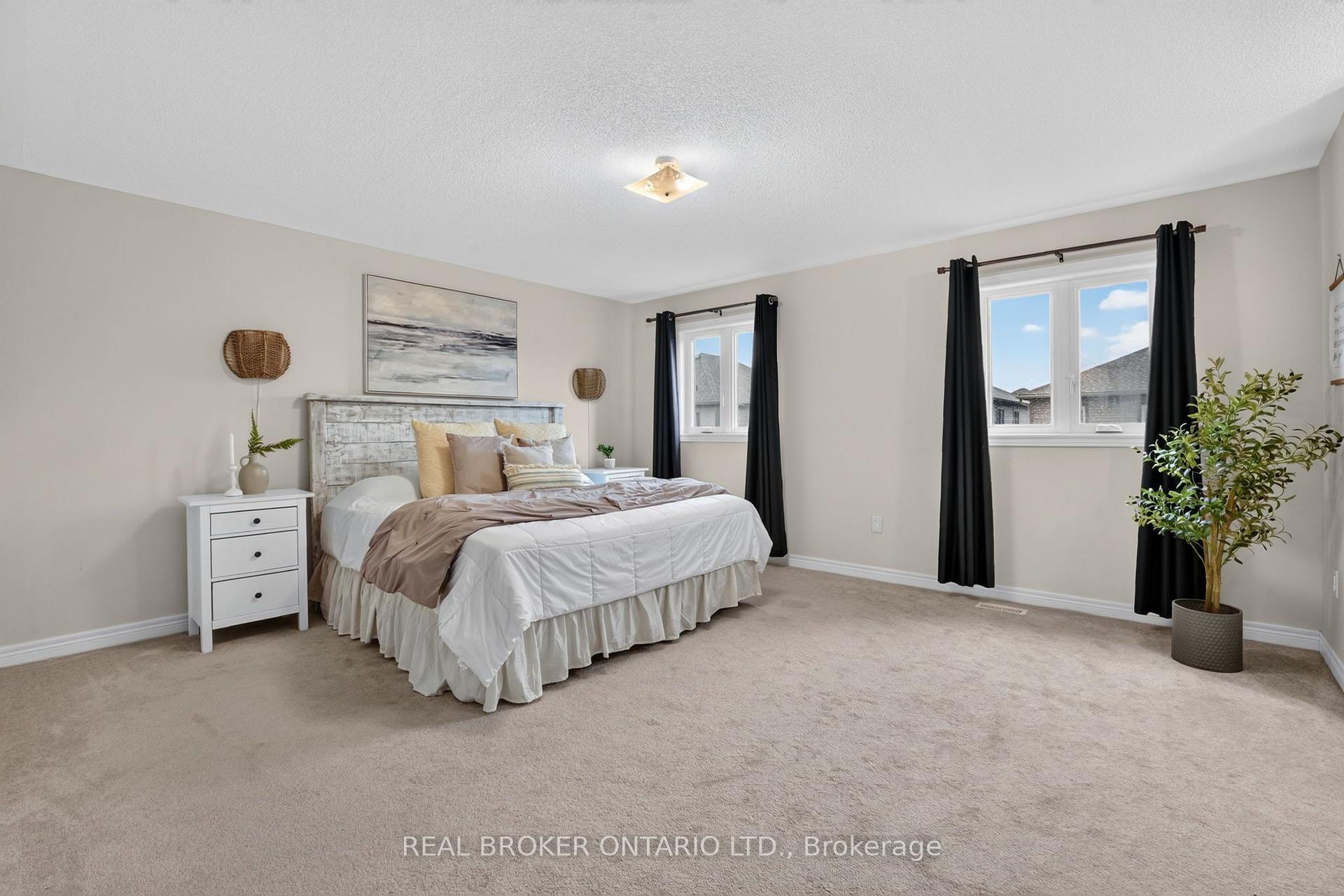 Photo 5 of 205 Shoreview Drive, Welland, Hwy 406/Welland — HOMEH