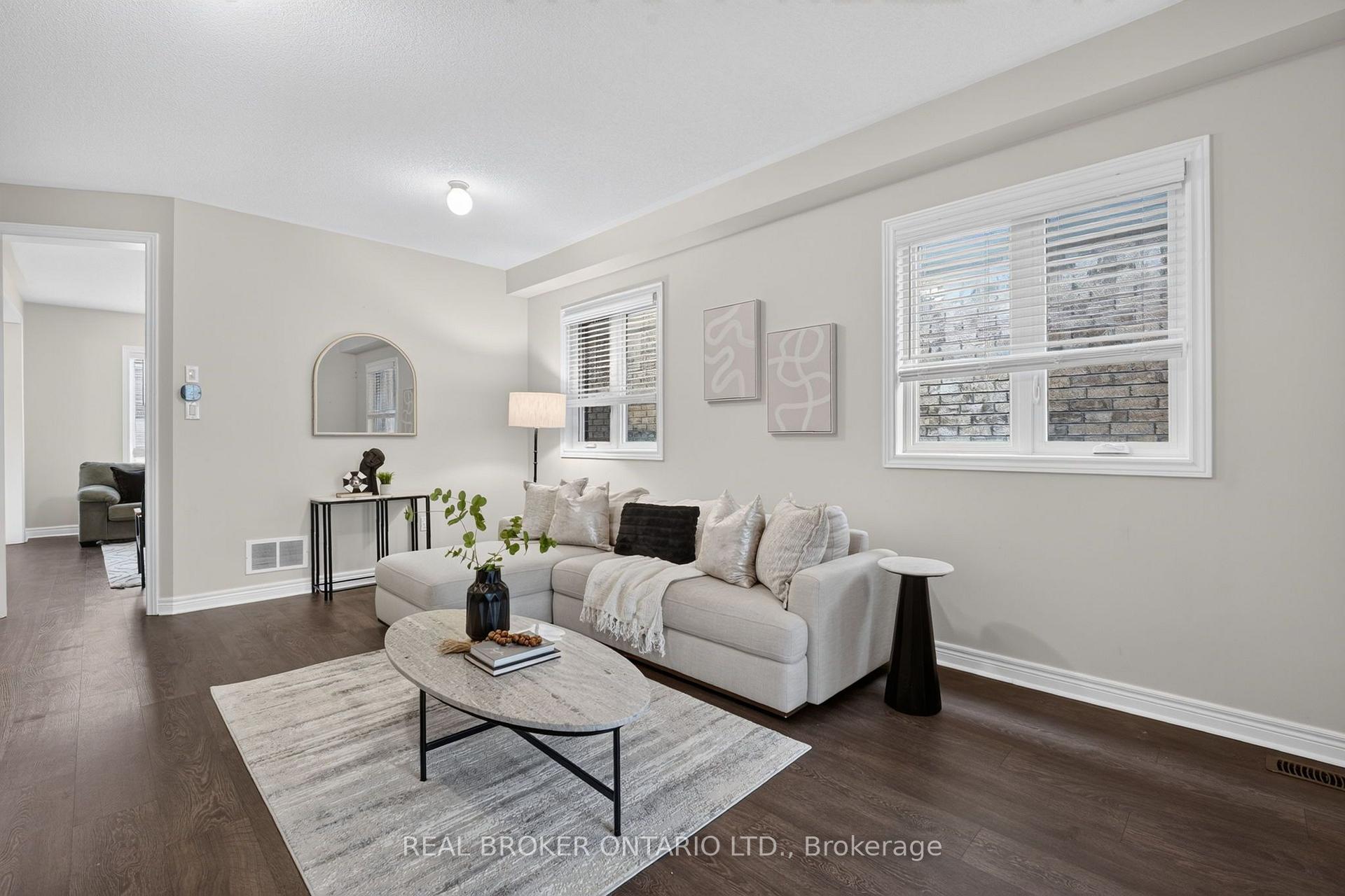 Photo 11 of 205 Shoreview Drive, Welland, Hwy 406/Welland — HOMEH