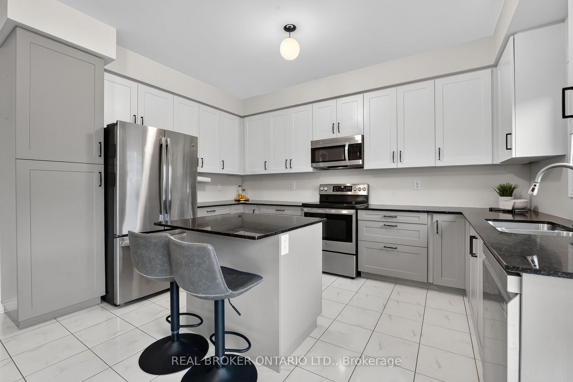 Photo 16 of 205 Shoreview Drive, Welland, Hwy 406/Welland — HOMEH