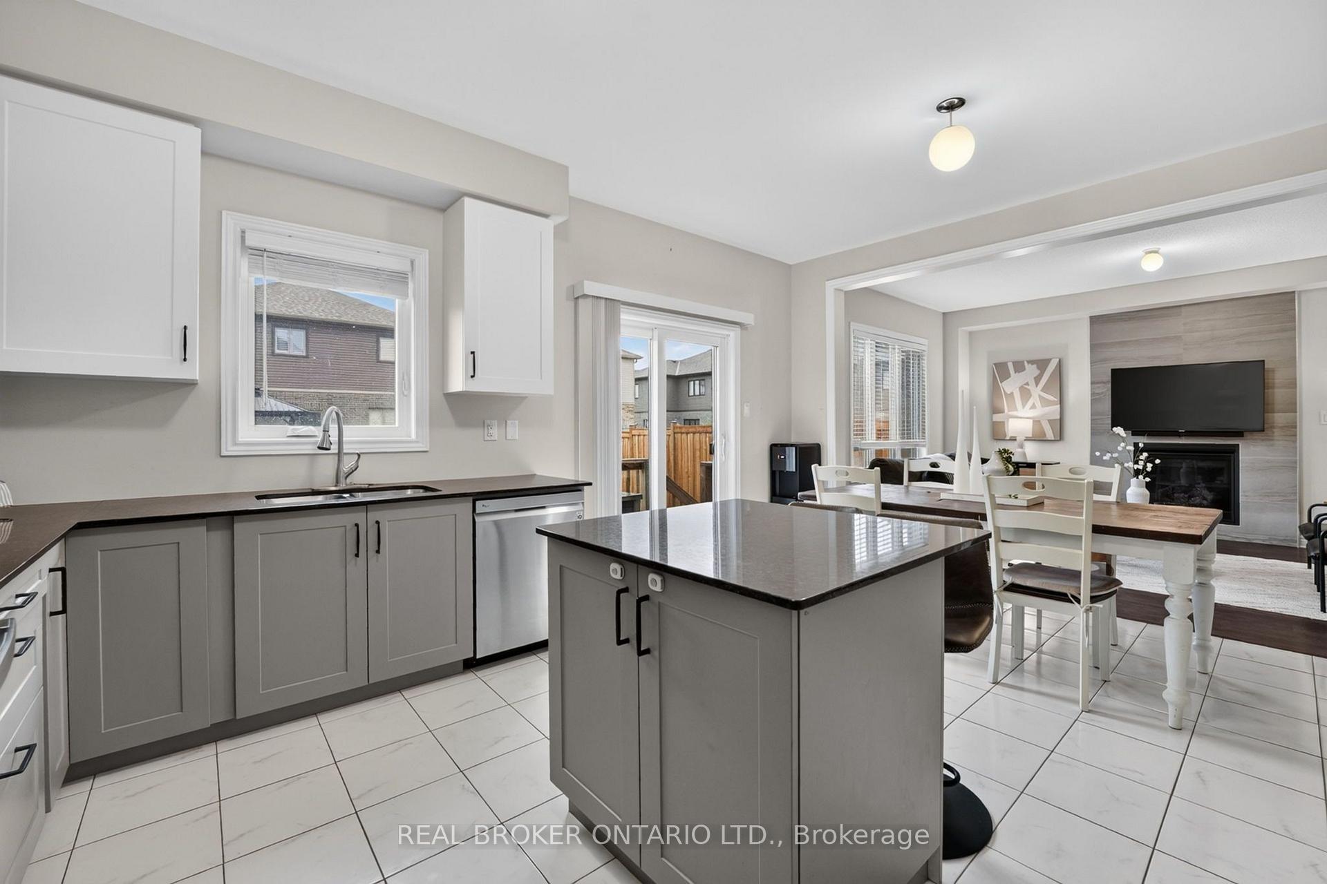 Photo 17 of 205 Shoreview Drive, Welland, Hwy 406/Welland — HOMEH