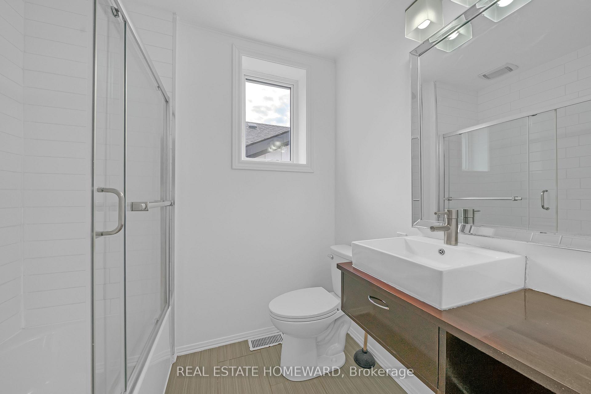 Photo 20 of 57 Valhalla Boulevard, Scarborough, Birchcliffe-Cliffside — HOMEH