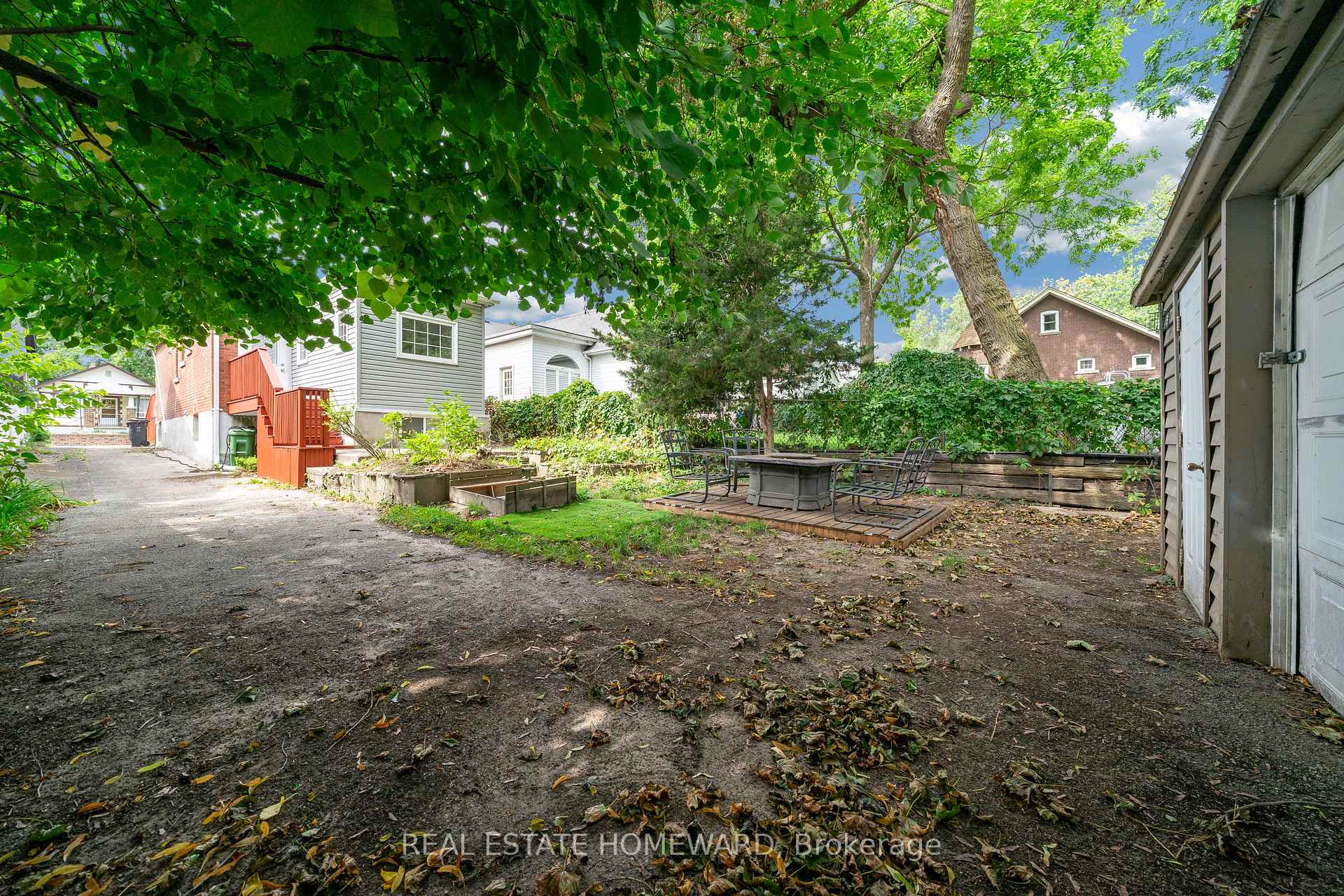 Photo 39 of 57 Valhalla Boulevard, Scarborough, Birchcliffe-Cliffside — HOMEH