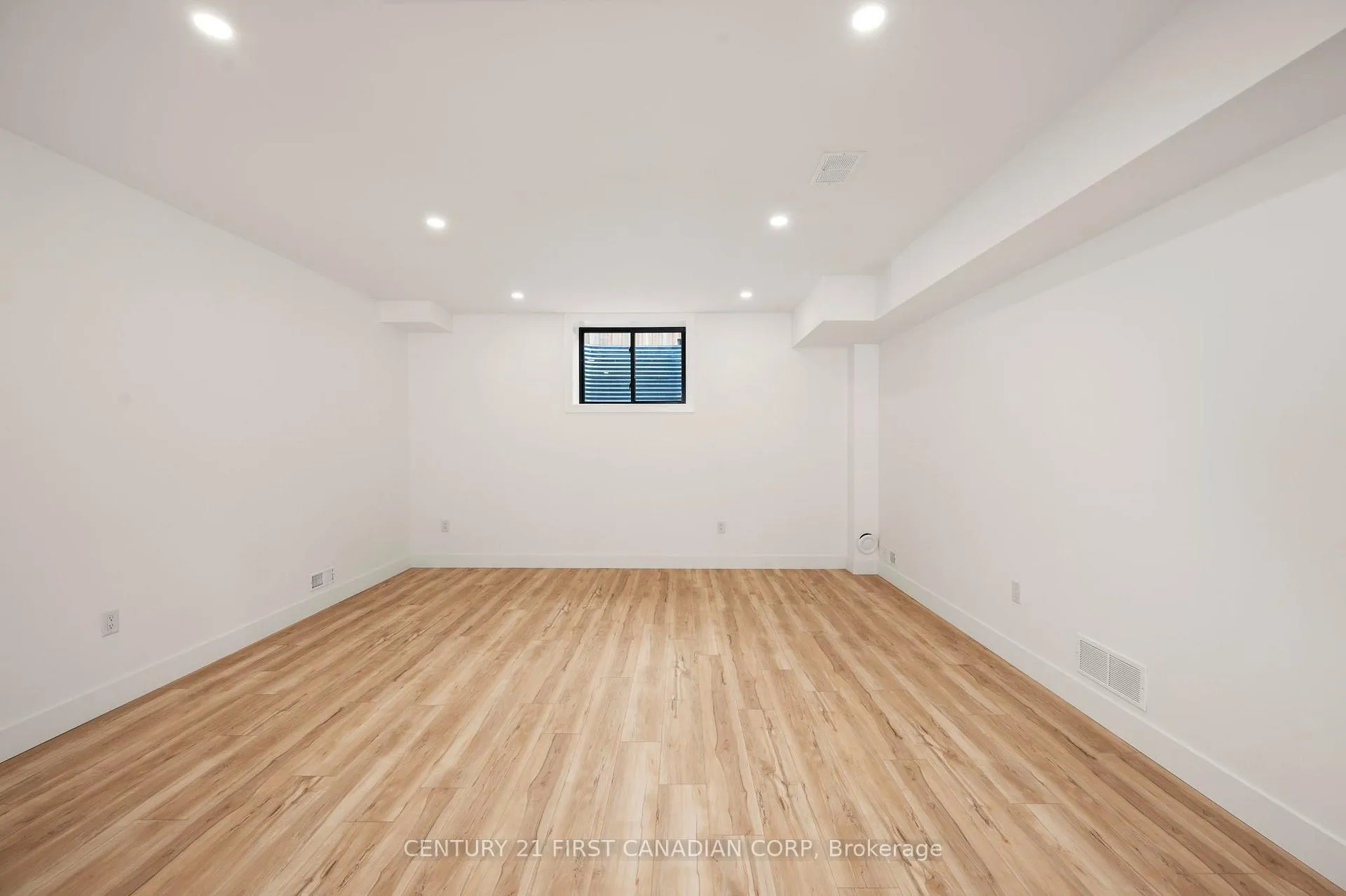 Photo 17 of Unit 33, 1820 Canvas Way, London, North B — HOMEH