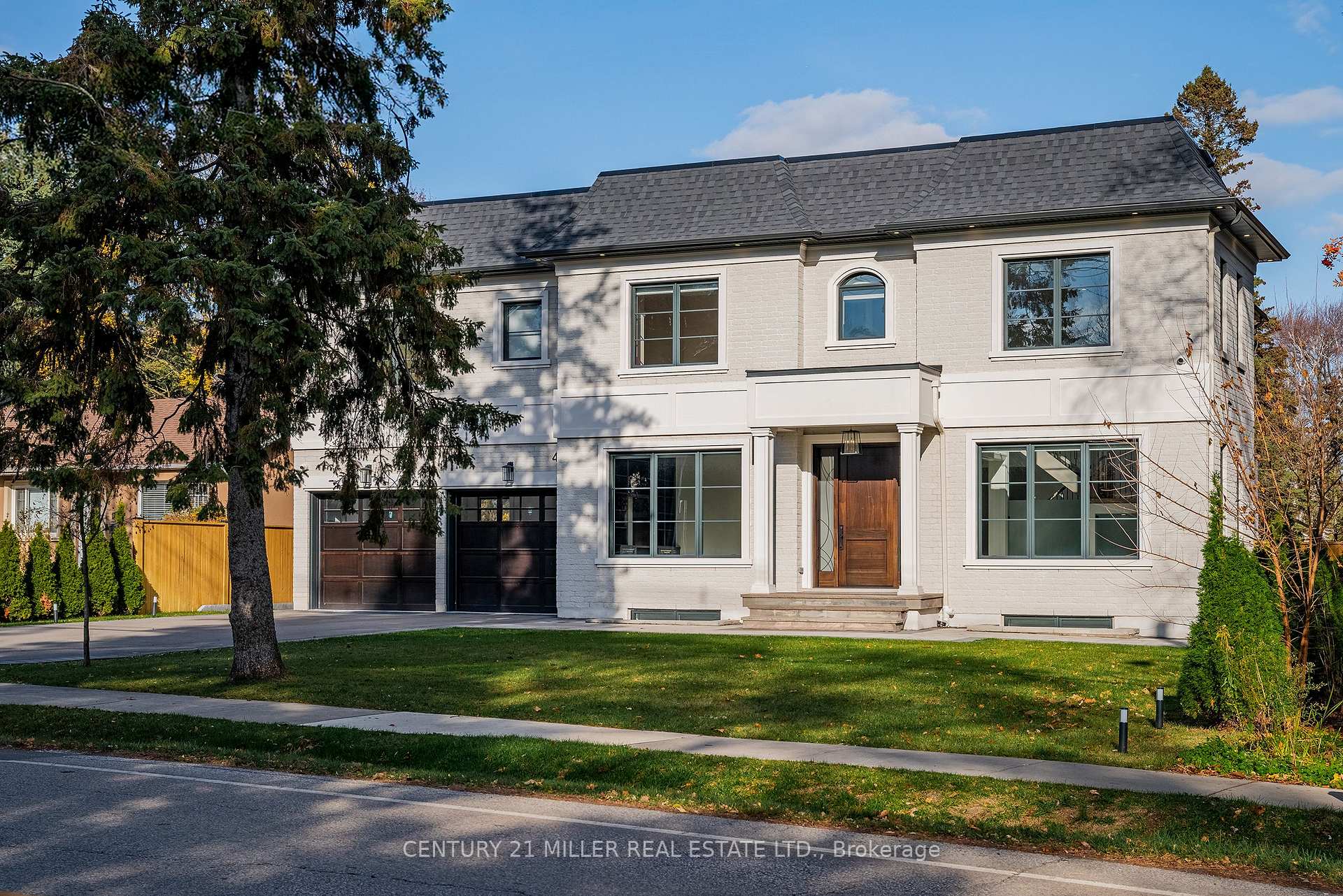 Photo 2 of 481 Chartwell Road, Oakville, Morrison — HOMEH