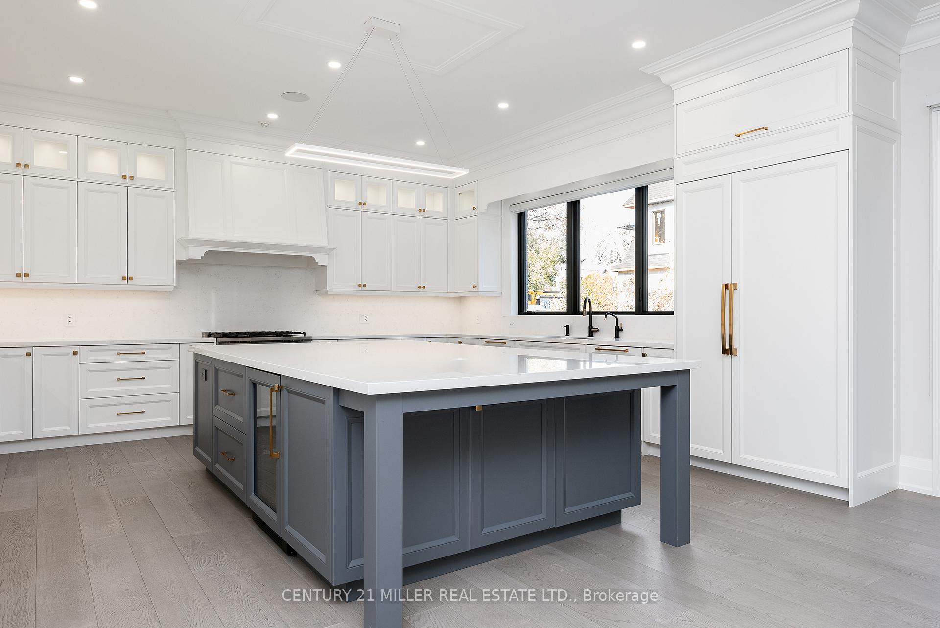 Photo 11 of 481 Chartwell Road, Oakville, Morrison — HOMEH