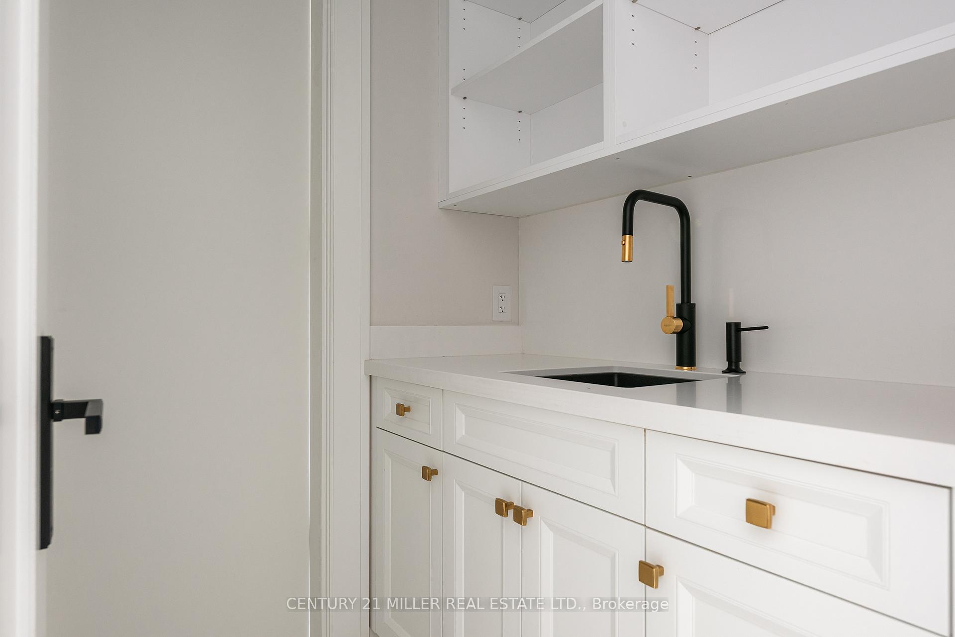 Photo 19 of 481 Chartwell Road, Oakville, Morrison — HOMEH
