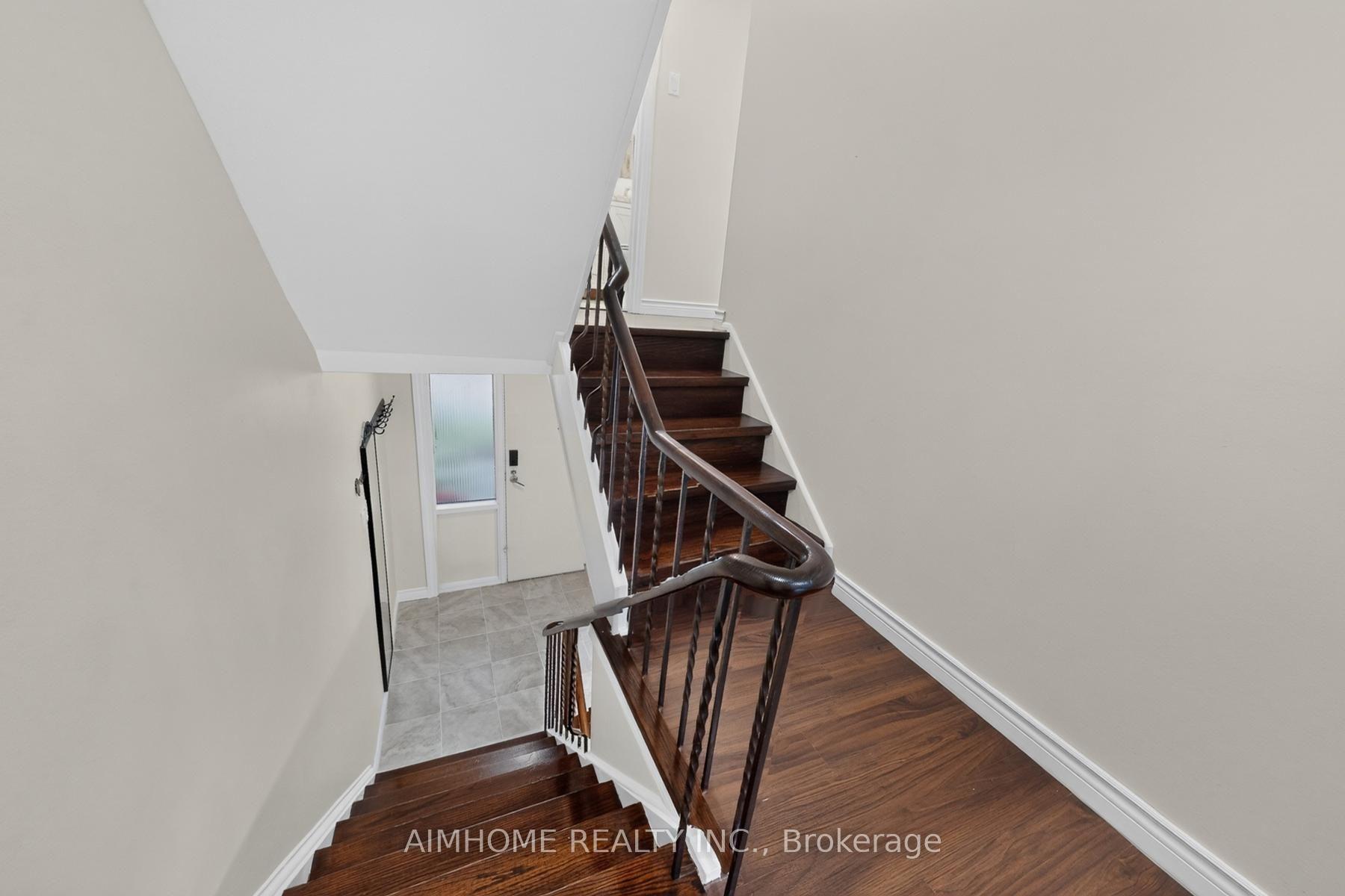 Photo 18 of 85 Song Meadoway, North York, Hillcrest Village — HOMEH