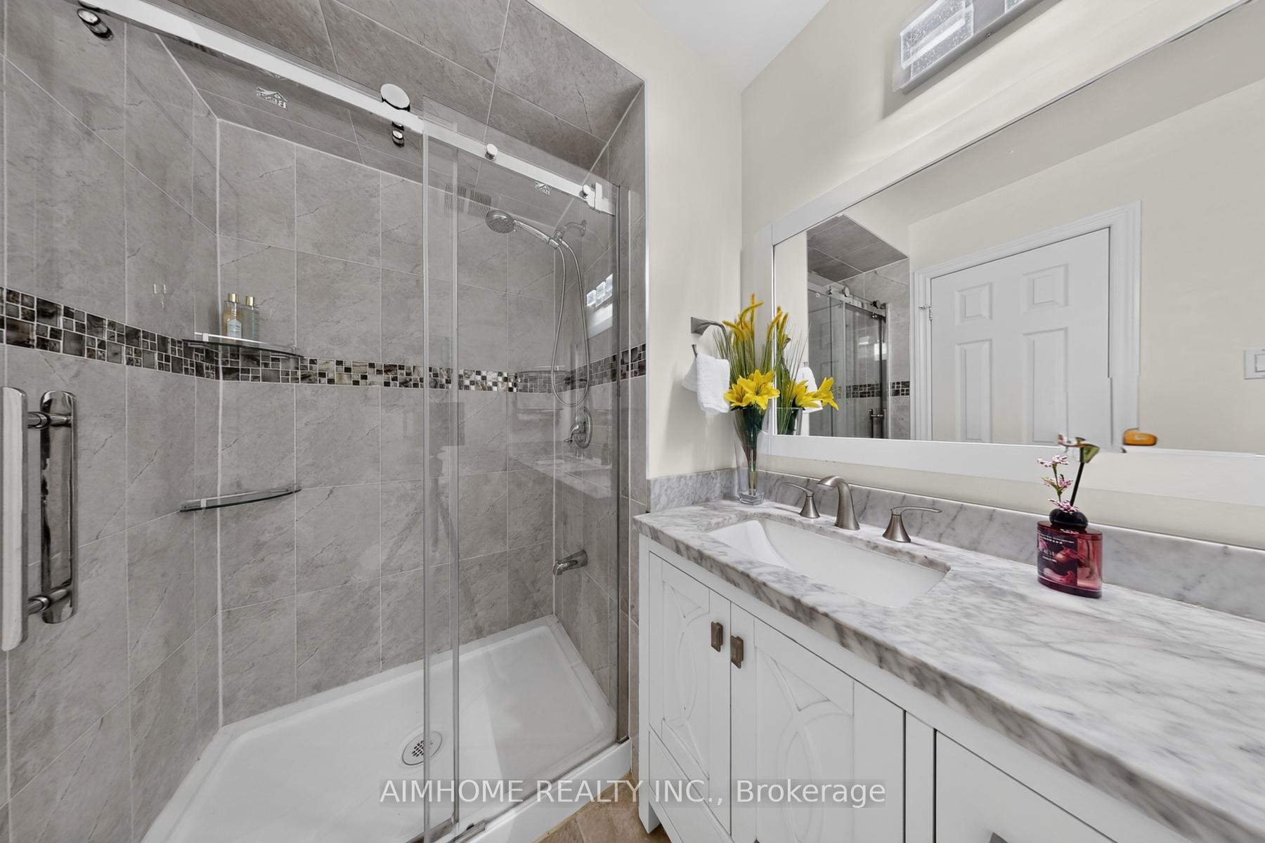 Photo 21 of 85 Song Meadoway, North York, Hillcrest Village — HOMEH