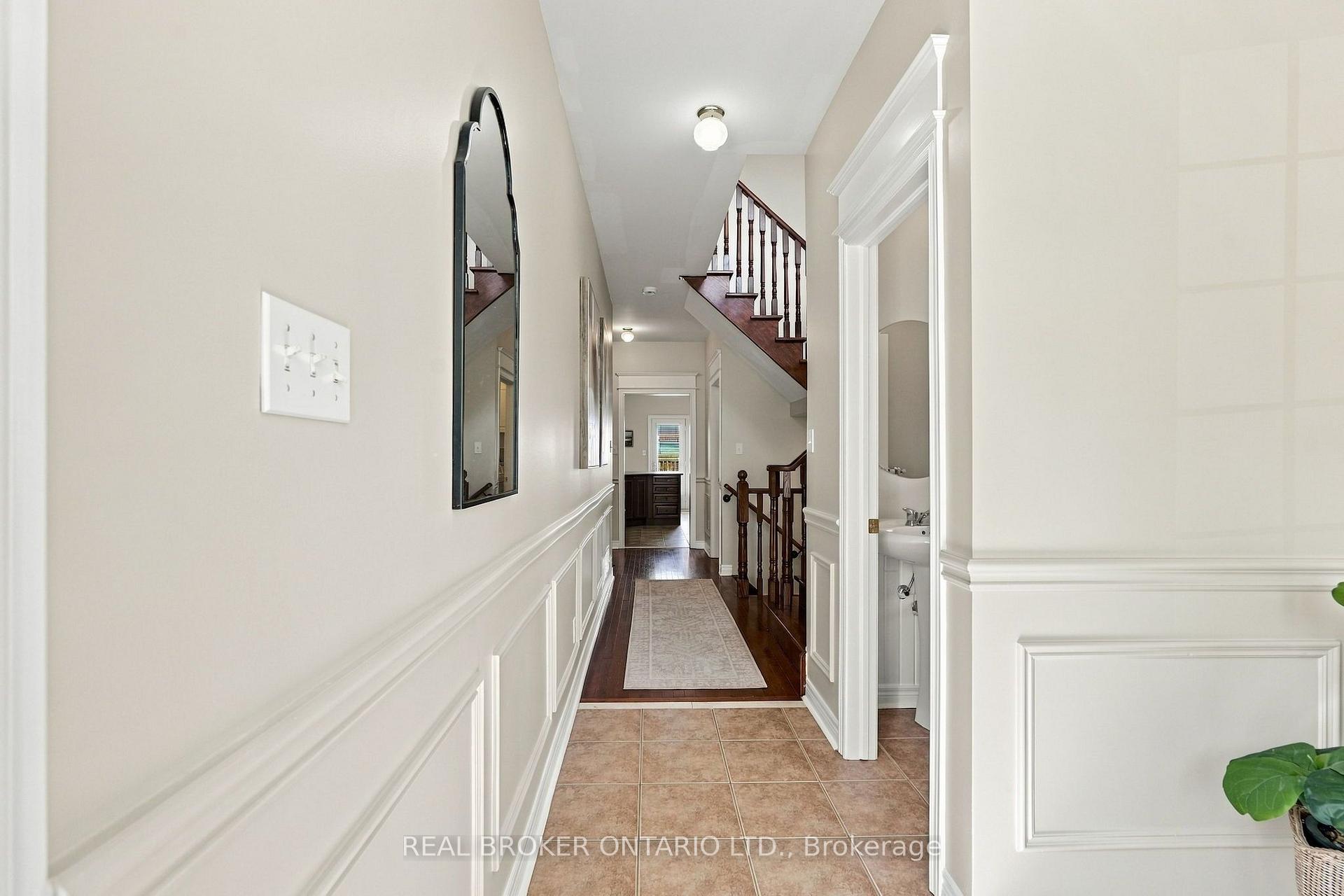 Photo 5 of 621 Society Crescent, Newmarket, Summerhill Estates — HOMEH