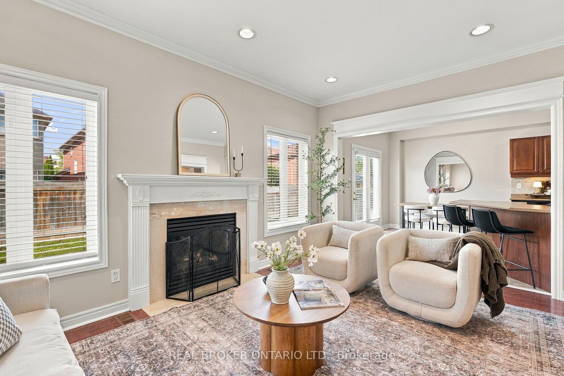 Photo 12 of 621 Society Crescent, Newmarket, Summerhill Estates — HOMEH