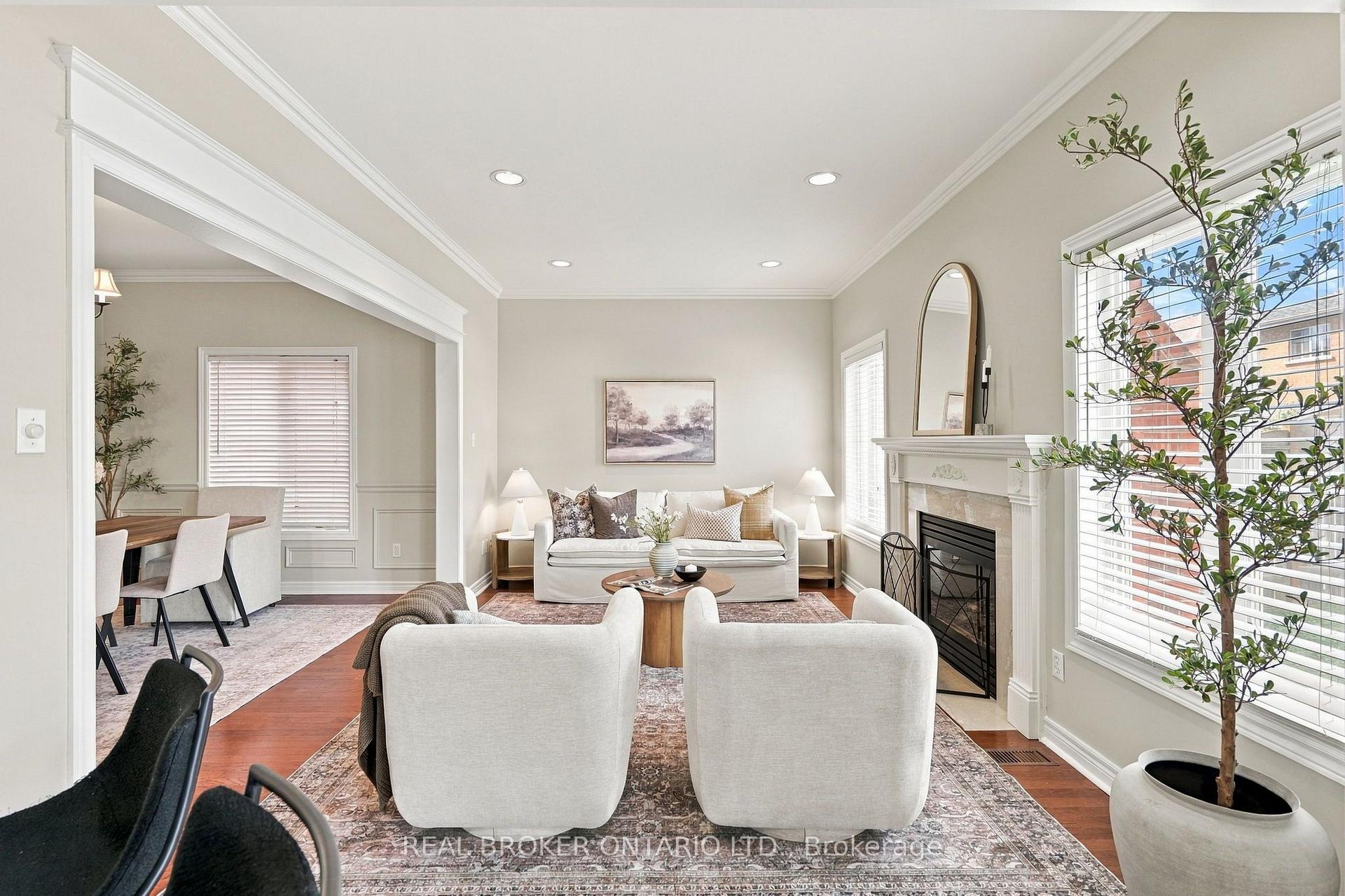 Photo 13 of 621 Society Crescent, Newmarket, Summerhill Estates — HOMEH