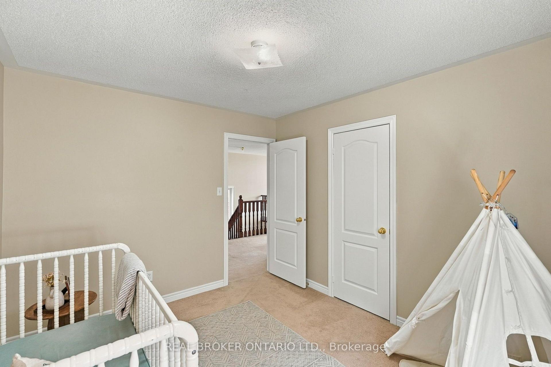 Photo 30 of 621 Society Crescent, Newmarket, Summerhill Estates — HOMEH