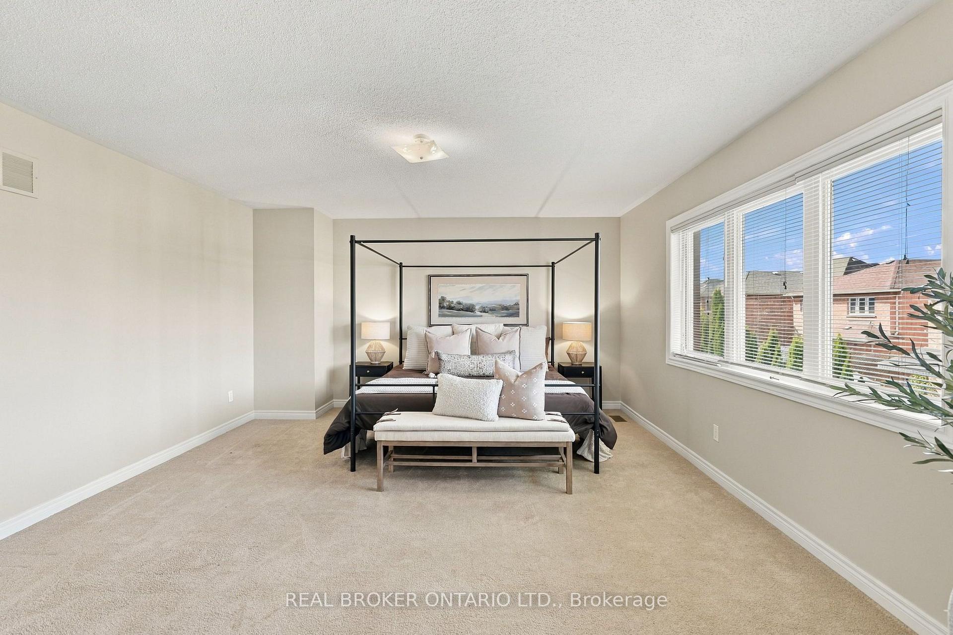 Photo 37 of 621 Society Crescent, Newmarket, Summerhill Estates — HOMEH