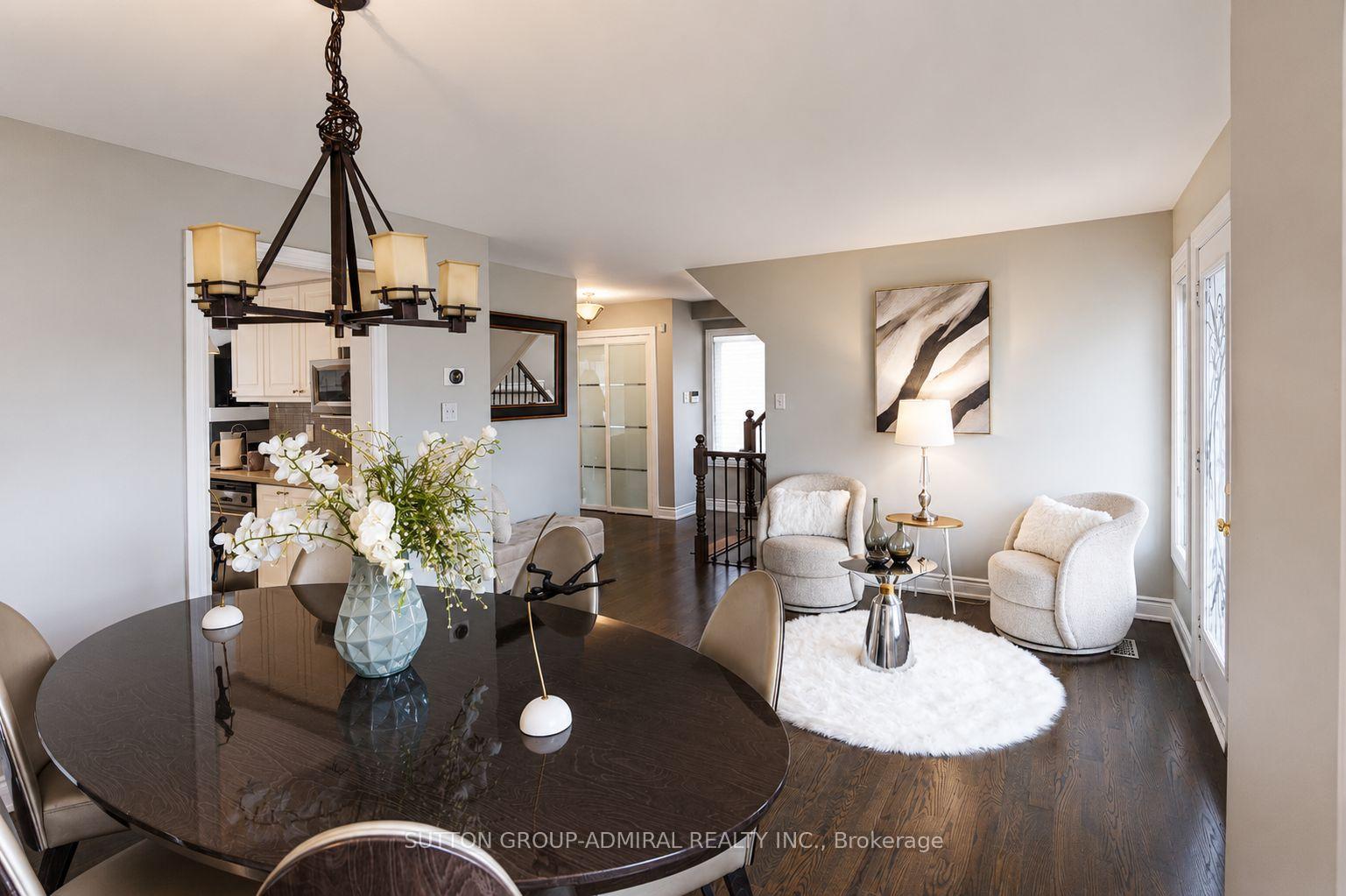 Photo 9 of 43 Mainland Crescent, Vaughan, Vellore Village — HOMEH