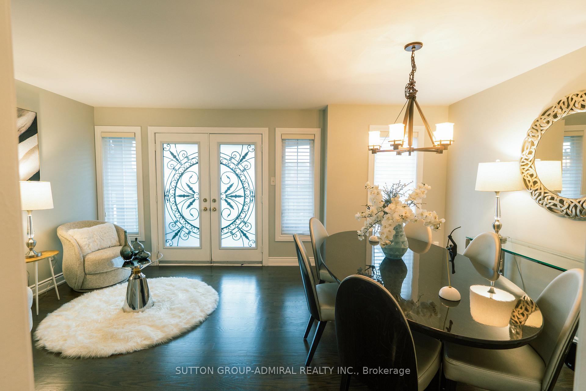 Photo 10 of 43 Mainland Crescent, Vaughan, Vellore Village — HOMEH