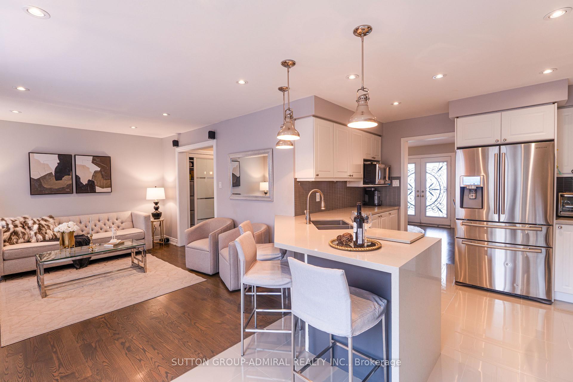 Photo 16 of 43 Mainland Crescent, Vaughan, Vellore Village — HOMEH